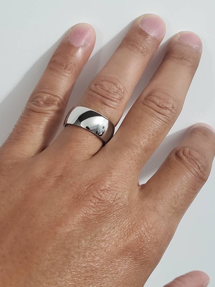 Sterling Silver Wedding Band Explore our Elegant Simple Band made of 925 authentic, a non-tarnish ring available in various sizes