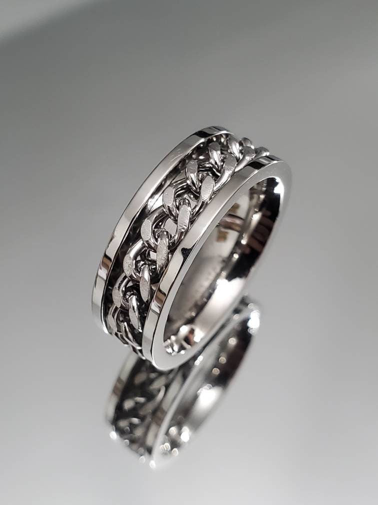 Link Wedding Ring – Stainless Steel with 8mm Band Width