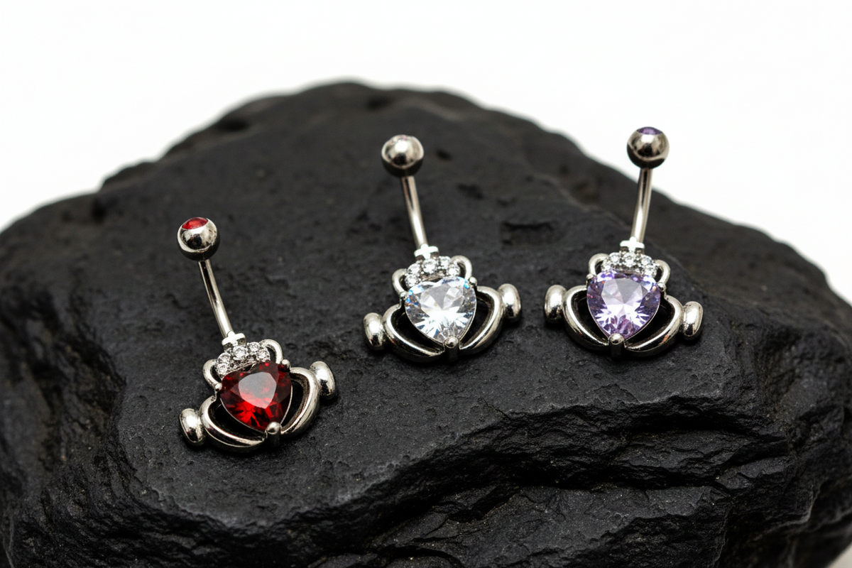 Claddagh Cz Irish Love Garnet Ring