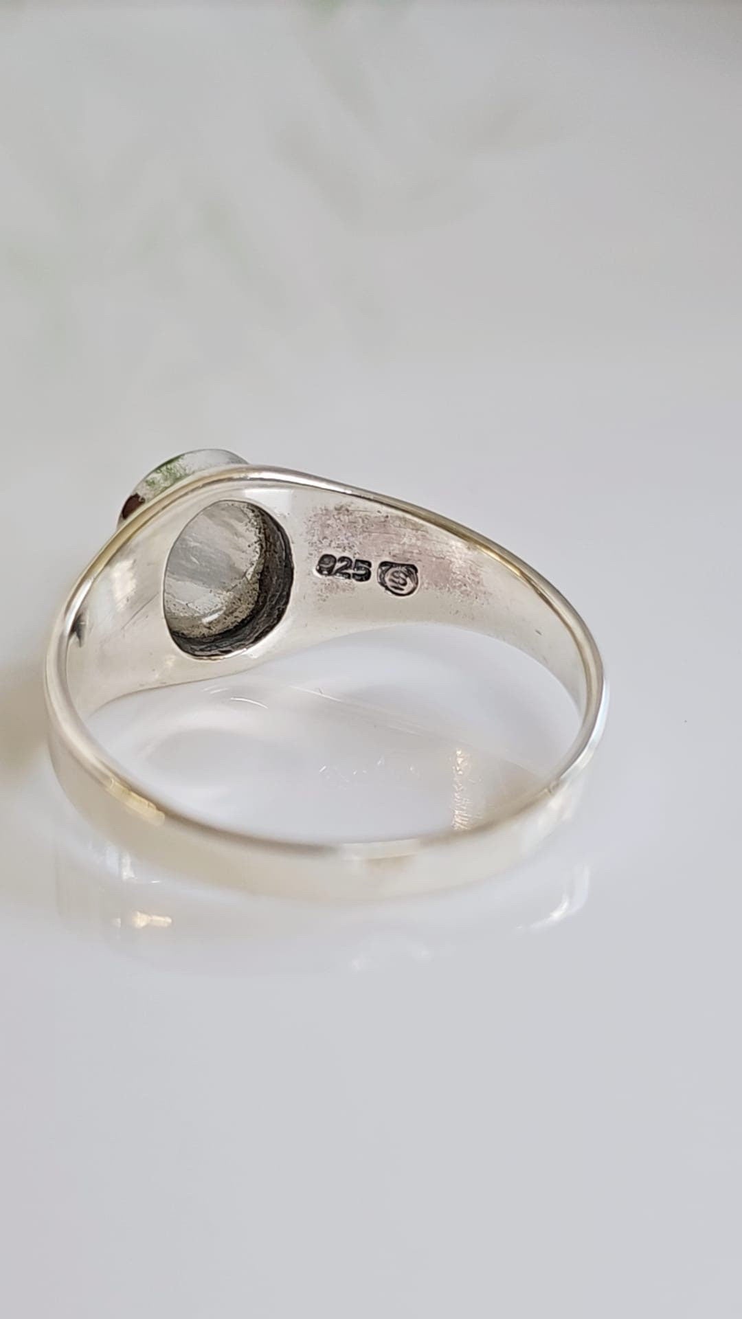 Sterling Silver 925 Unisex Moonstone Signet Ring
