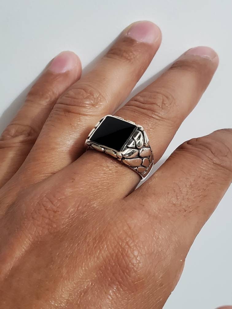 Onyx Masculine Men's Ring