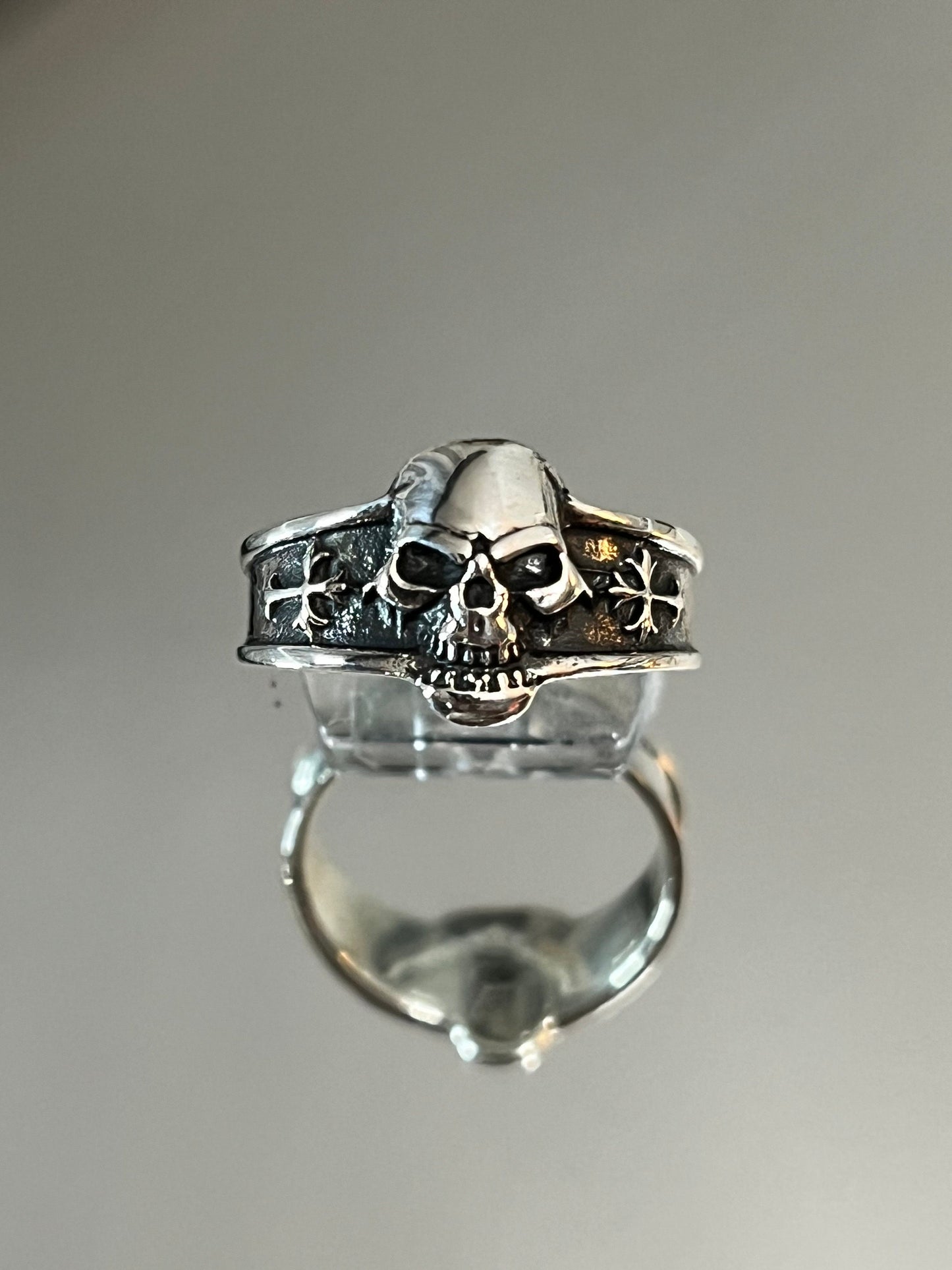 Skull Cross Ring