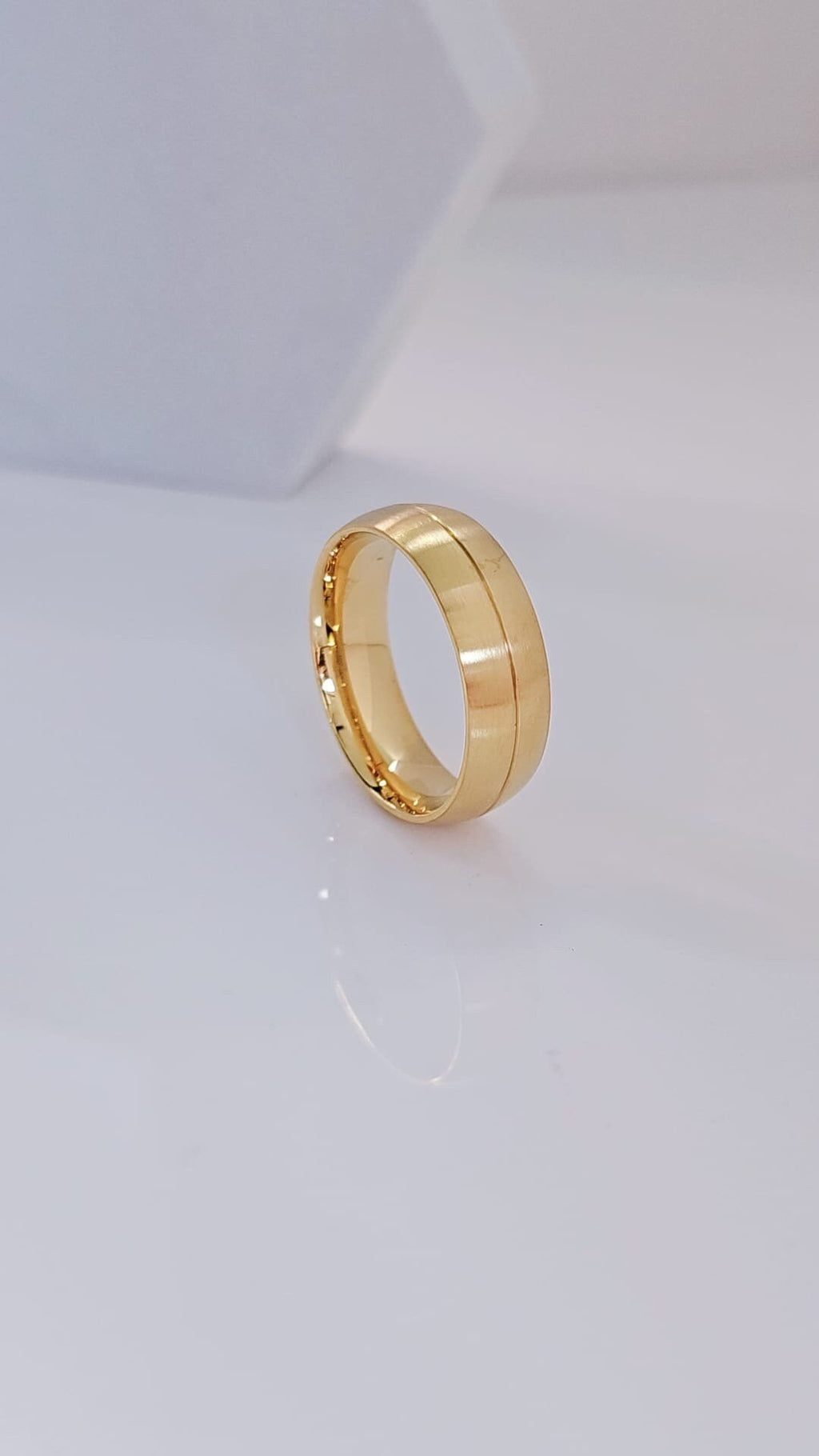 Gold Simple Striped Band