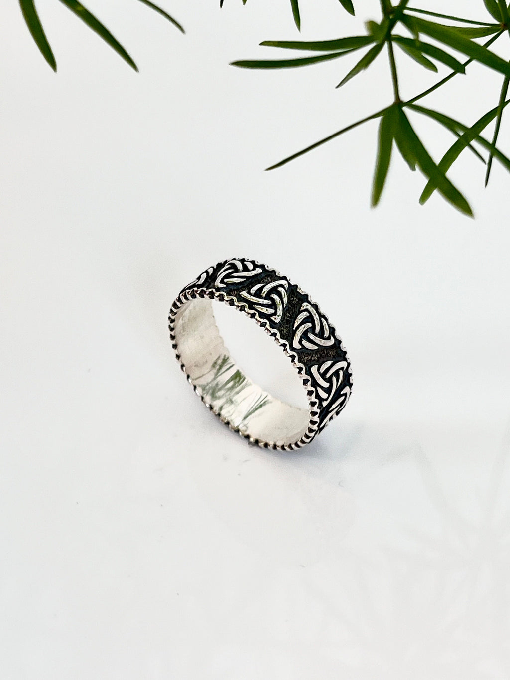 Irish Trinity Knot Ring