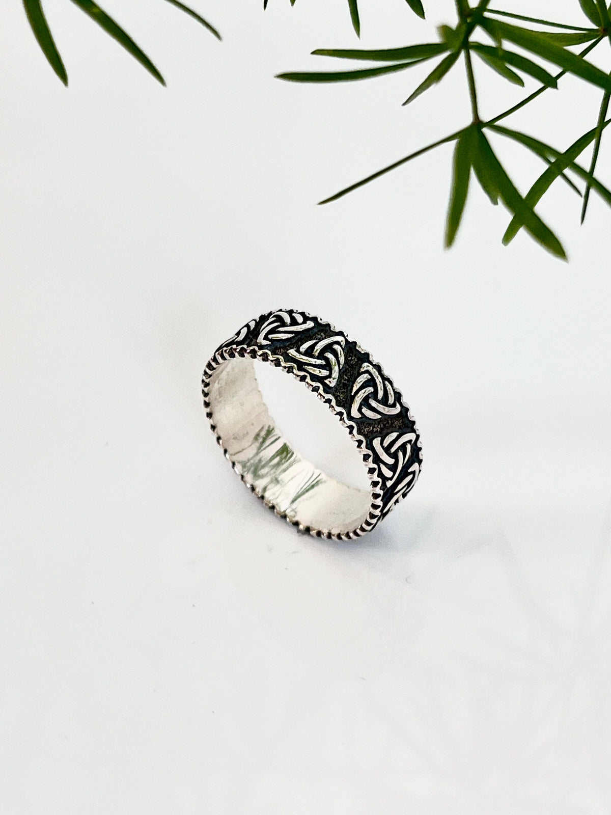 Irish Trinity Knot Ring