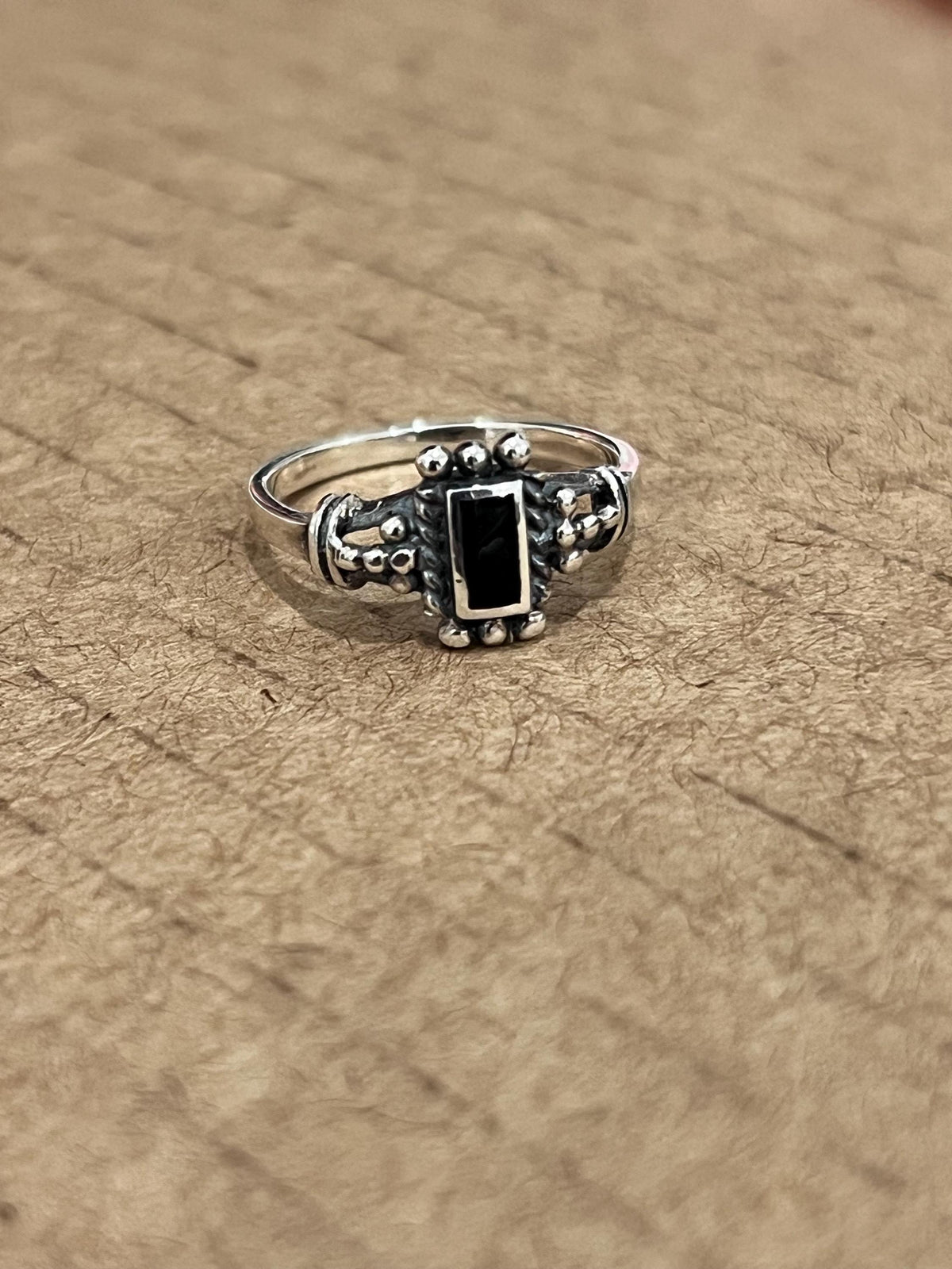 Black Agate Signet Ring – Sterling Silver