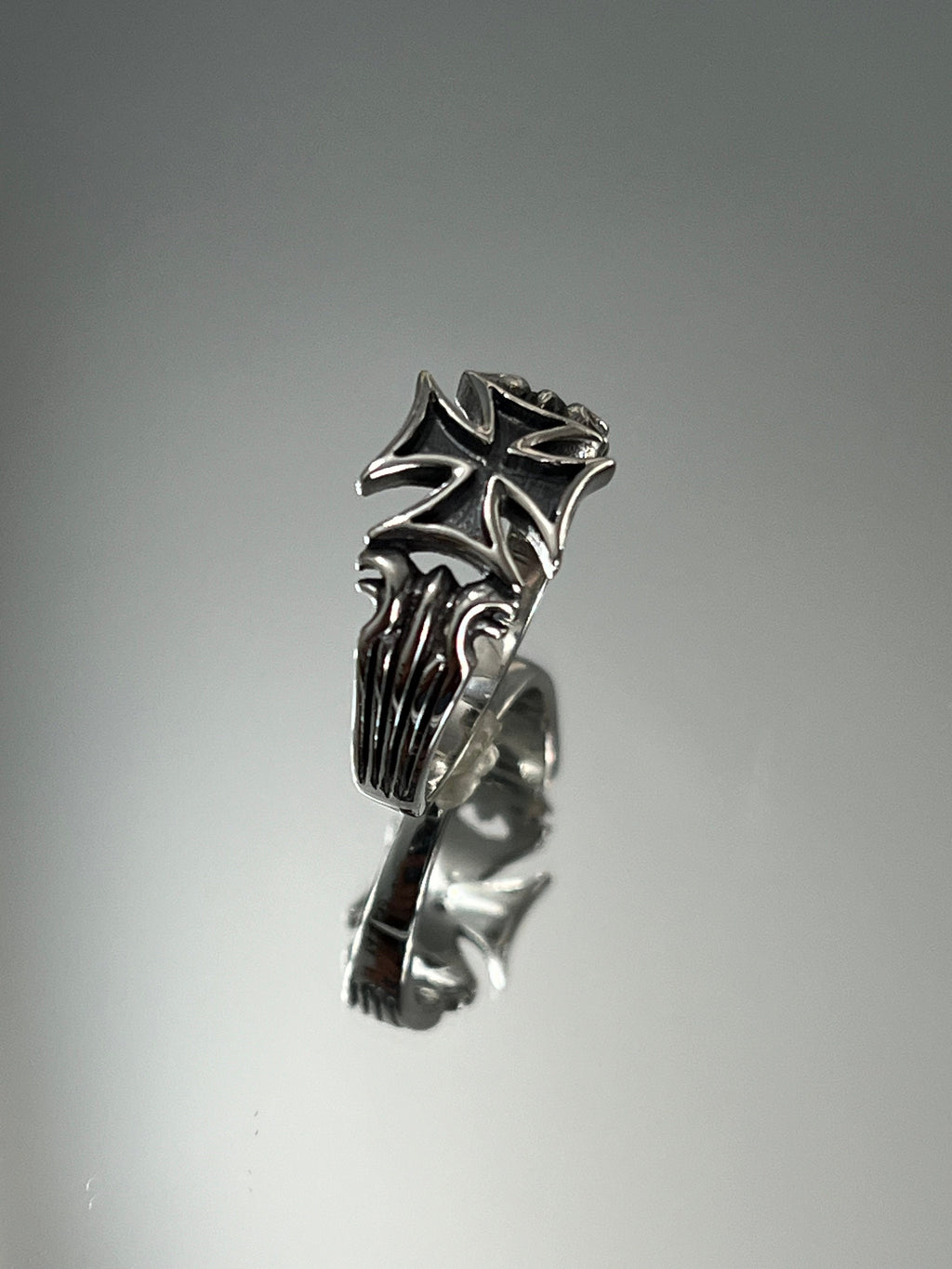 Cross Ring – Sterling Silver with Rhodium Plated