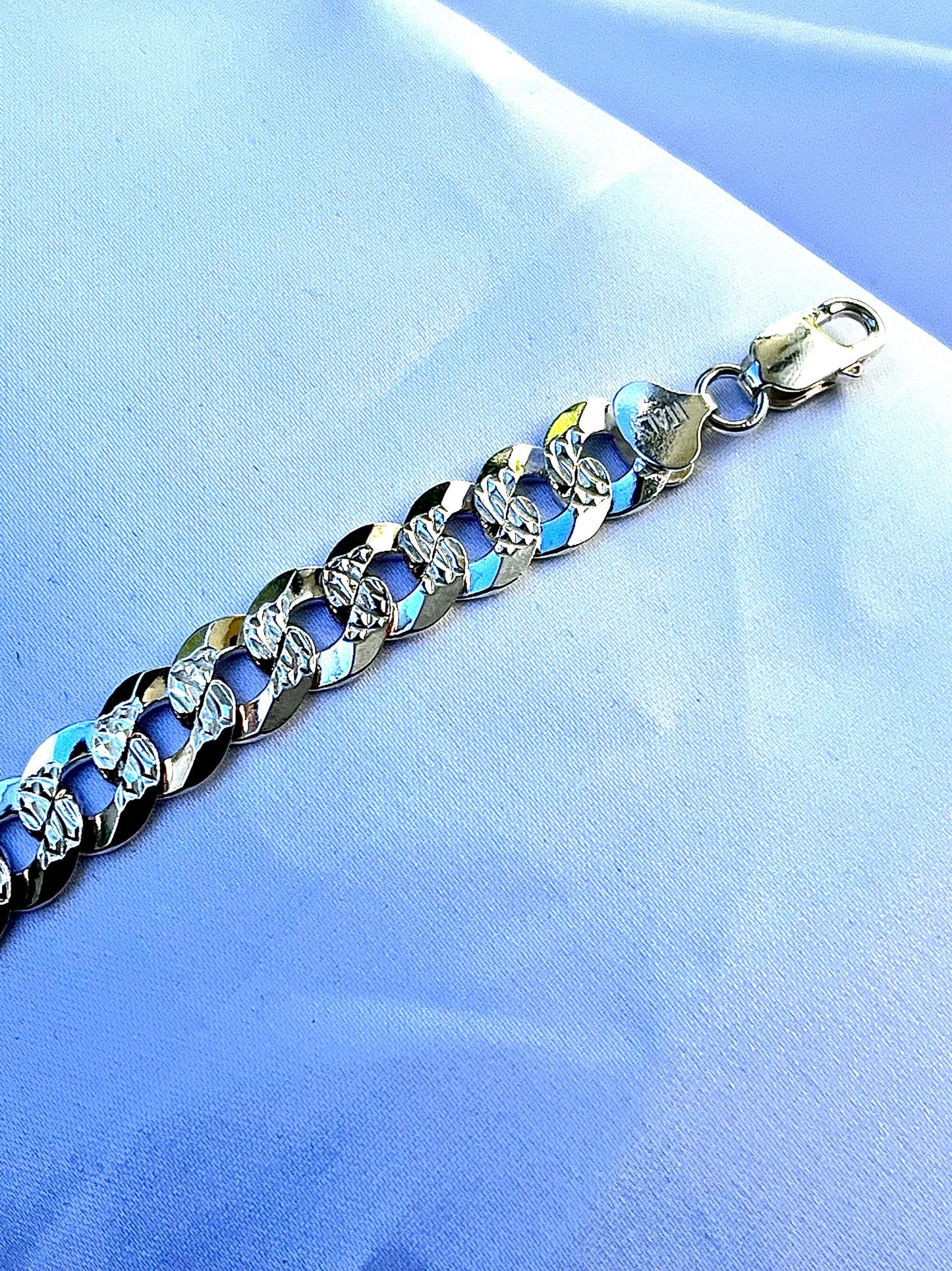 Chic Sterling Silver Men's Bracelet Paved Curb Flat