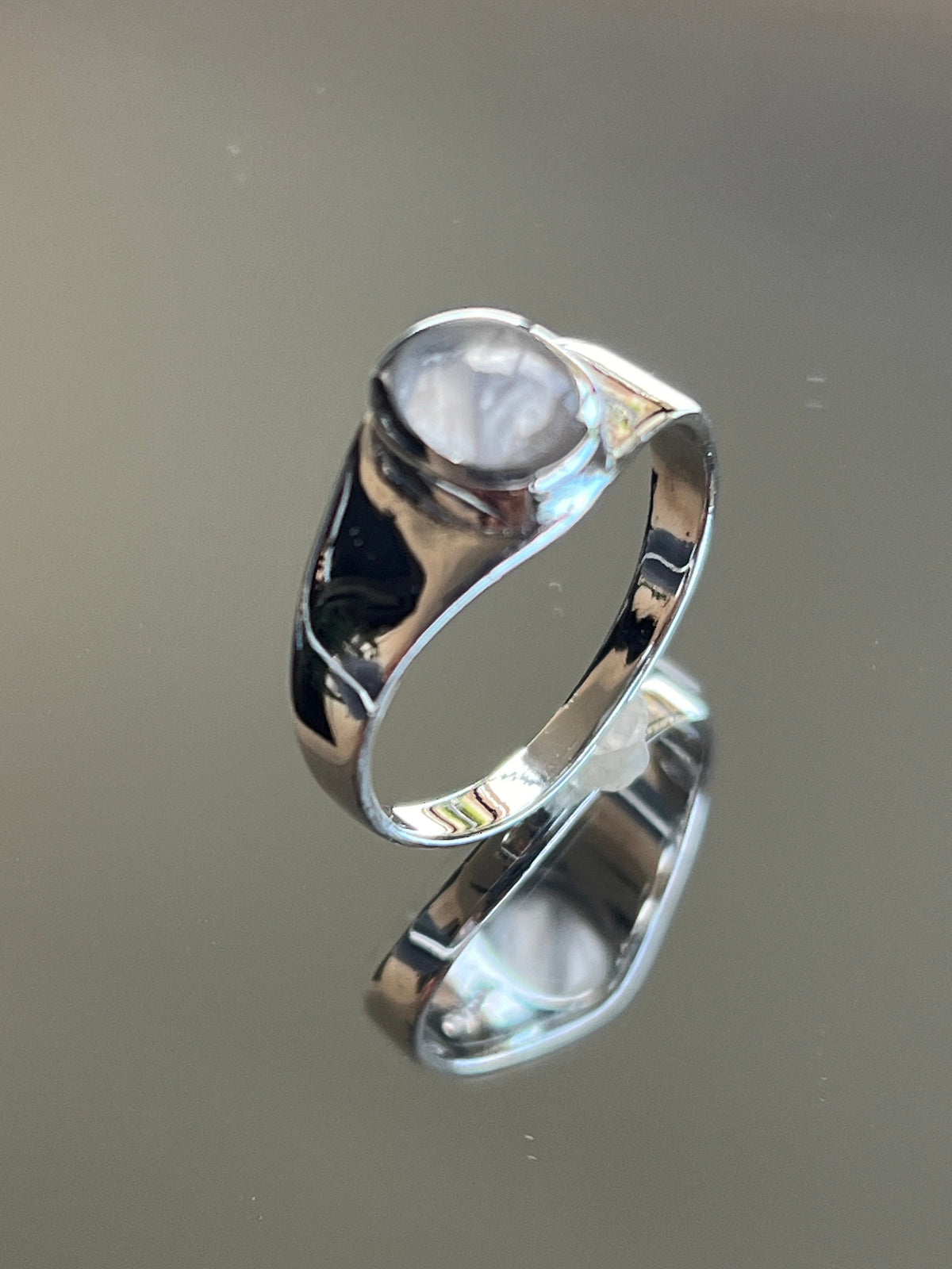 Moon Signet Black Agate Stone Ring