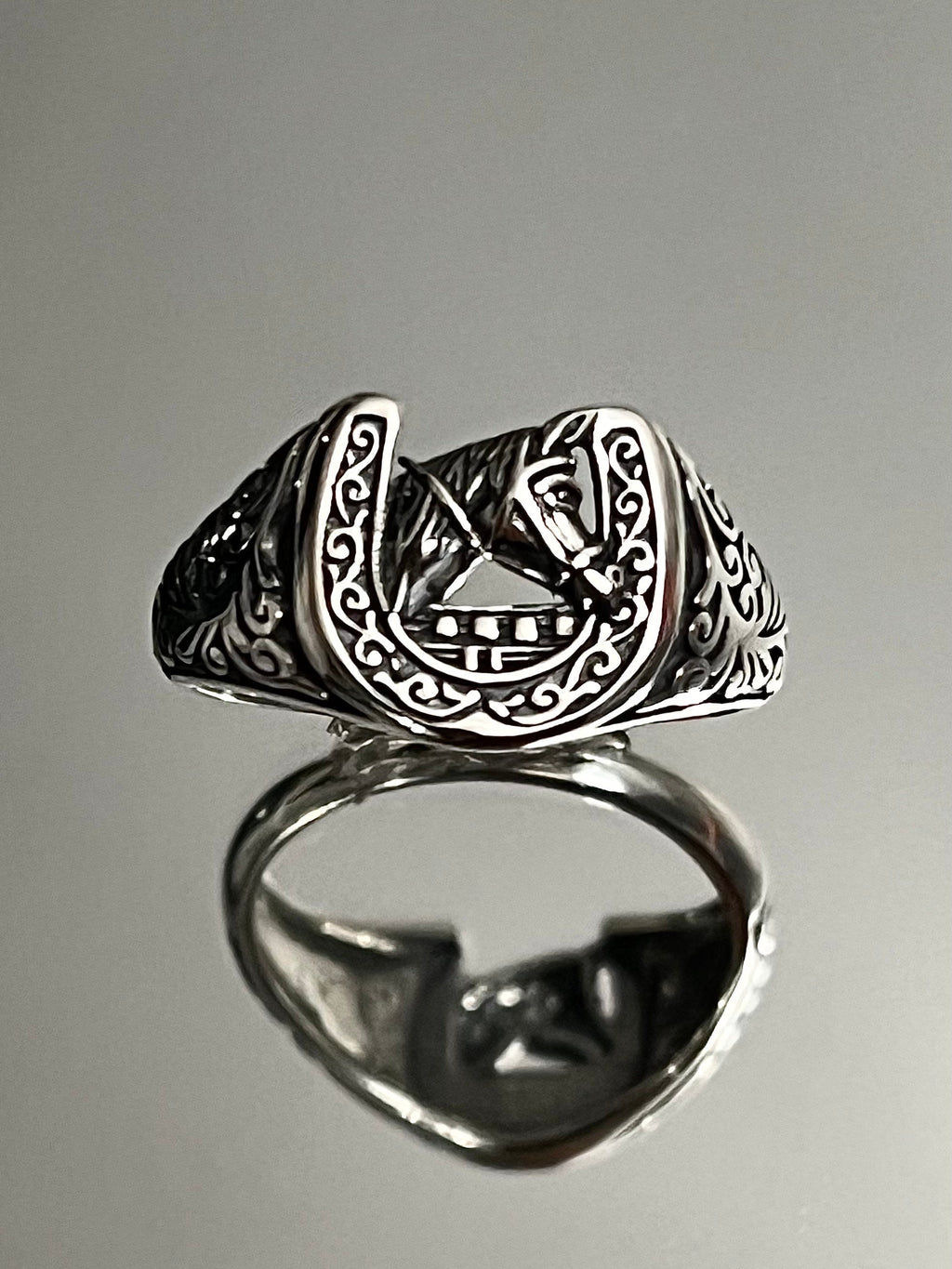 Horse Shoe Men's Ring – Sterling Silver