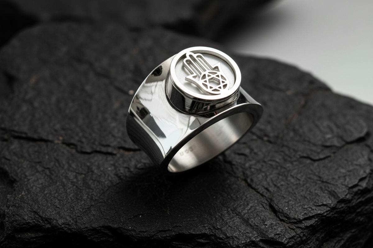 Mother of Pearl Look Hamza Ring