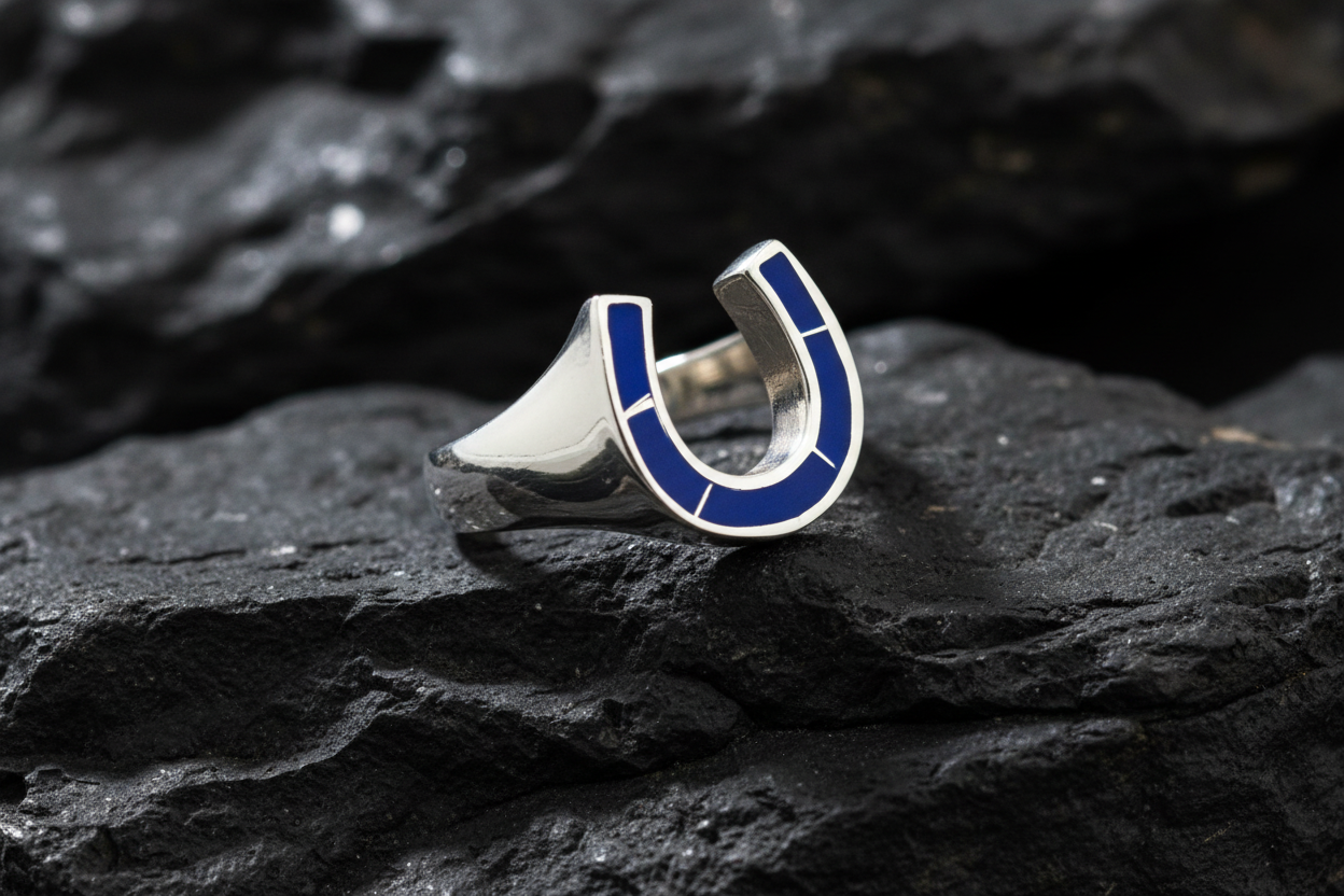 Horse shoe Blue Rider, Luck, and Fashion