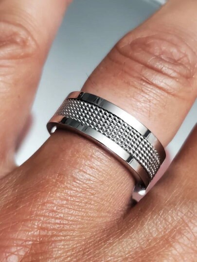 Men's Wedding Ring – Stainless Steel