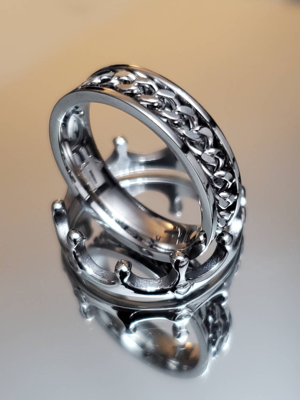 Crown Unisex Ring – Stainless Steel