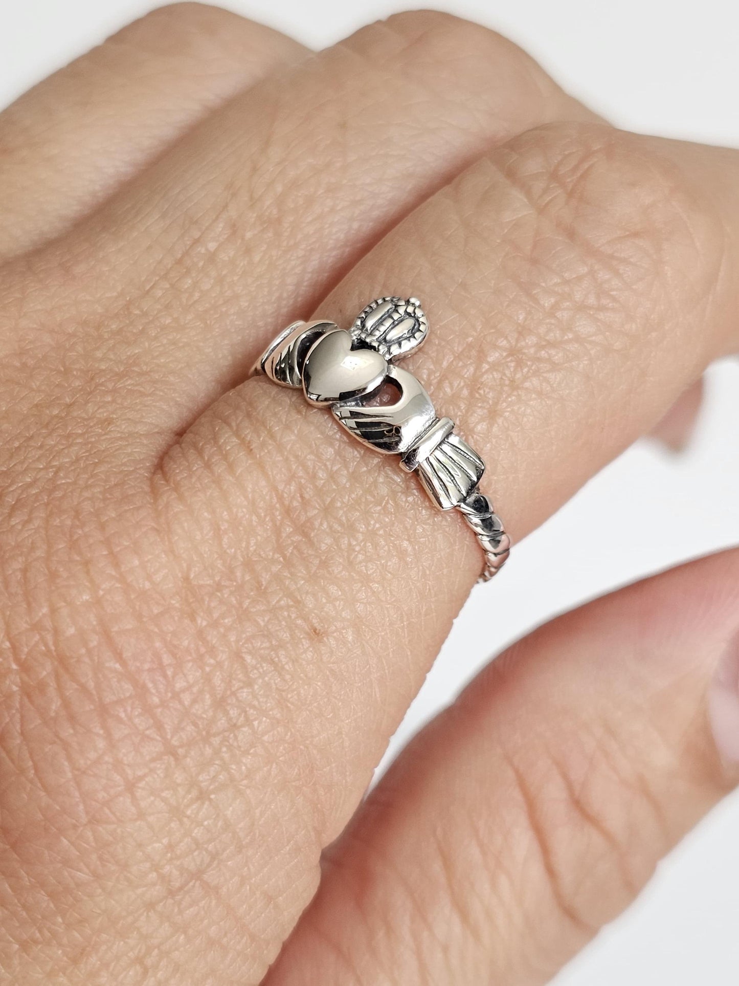 Sterling Silver Flat Rope Claddagh Ring with Oxidized Finish — Love, Loyalty & Friendship