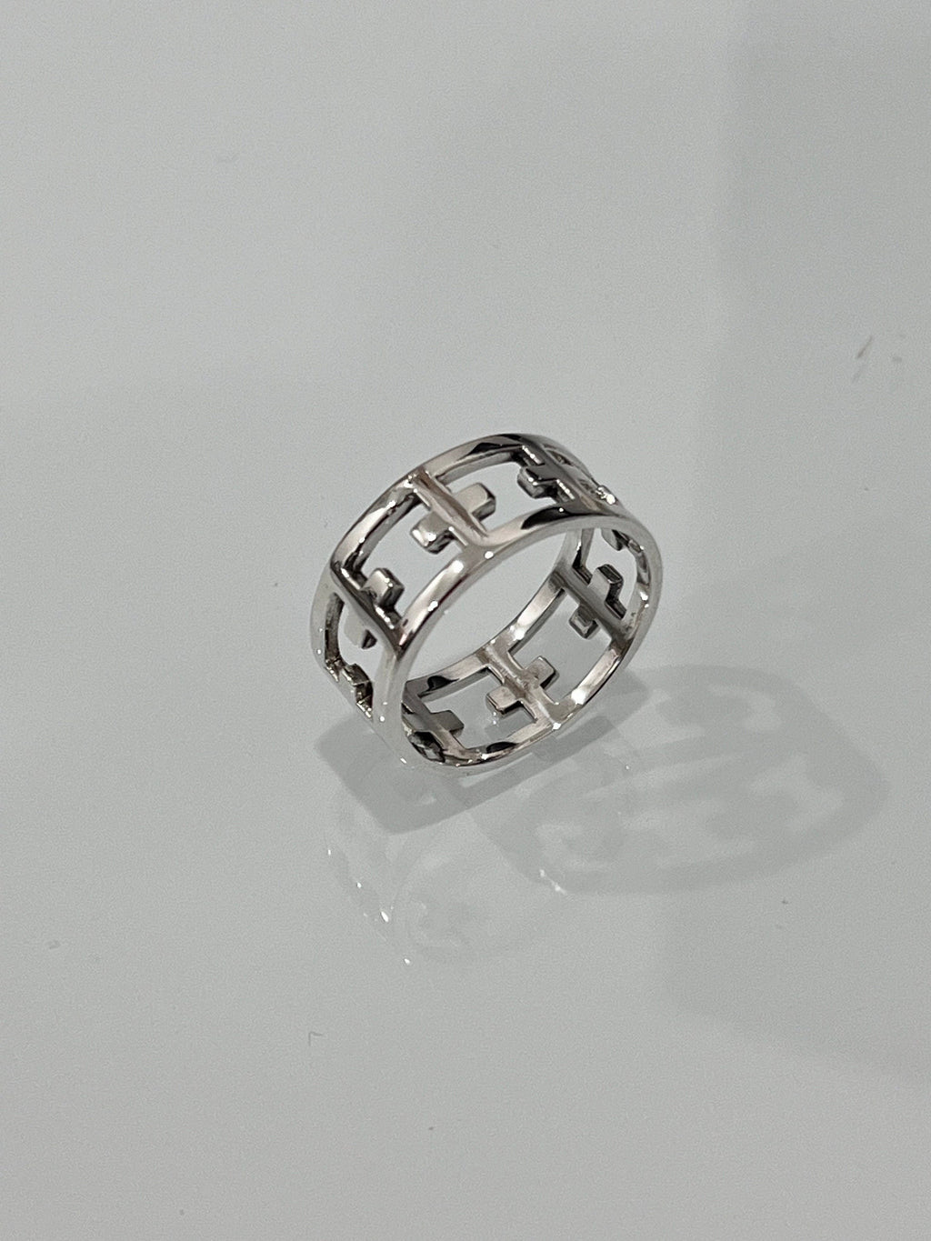 Cross Men's Band – Sterling Silver