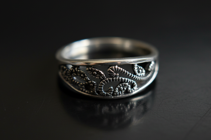 Evil Eye Leaf Vines Ring 