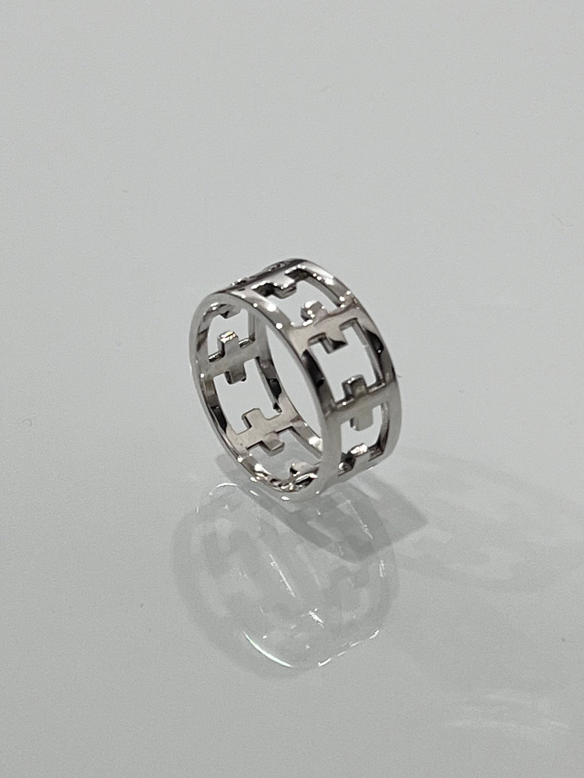 Cross Men's Band – Sterling Silver