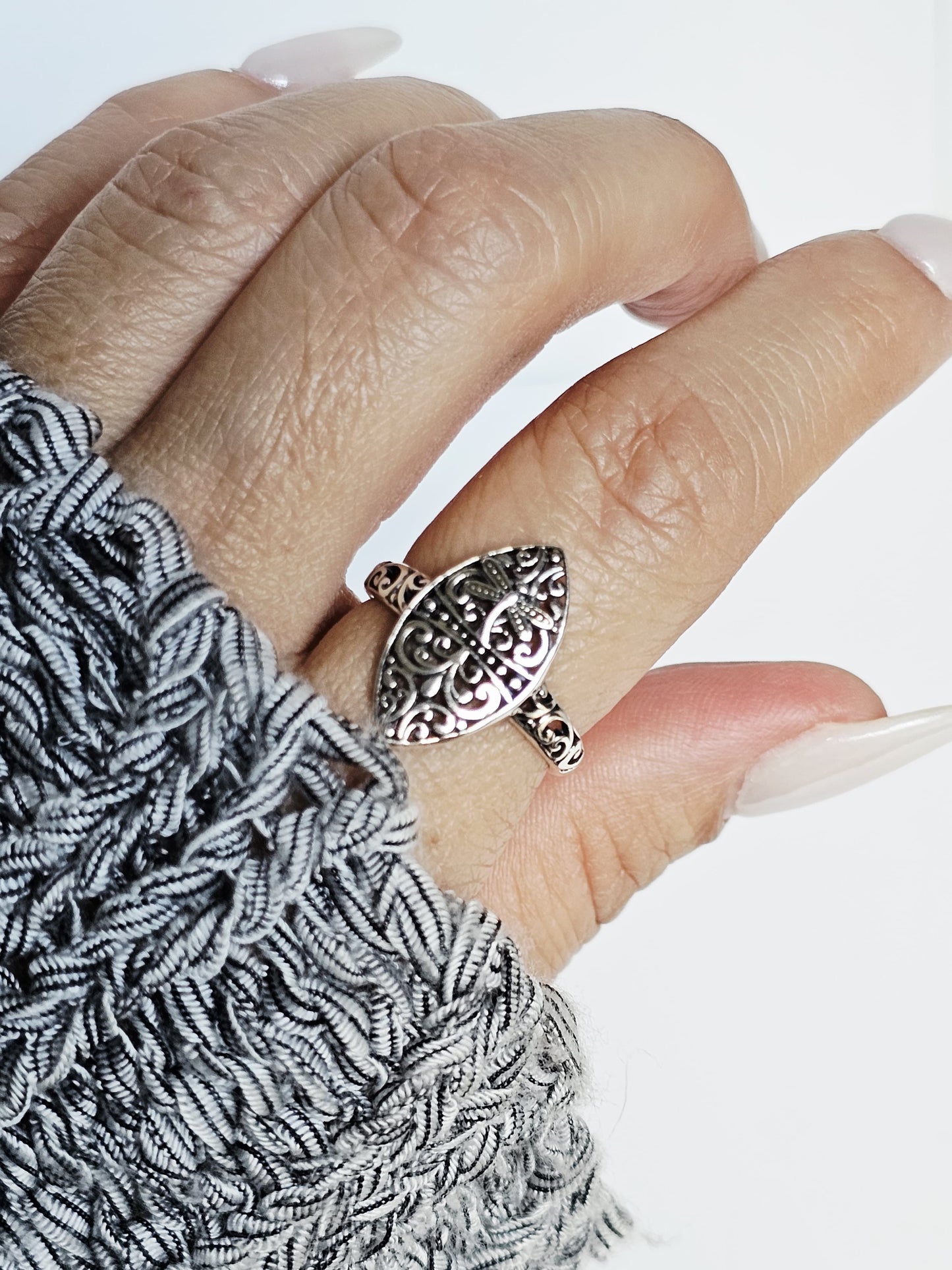 Sterling Silver Dragonfly Ring | 925 Vine Marquise Ring | Oxidized Silver Nature Jewelry | Minimalist Non-Tarnish Ring for Women