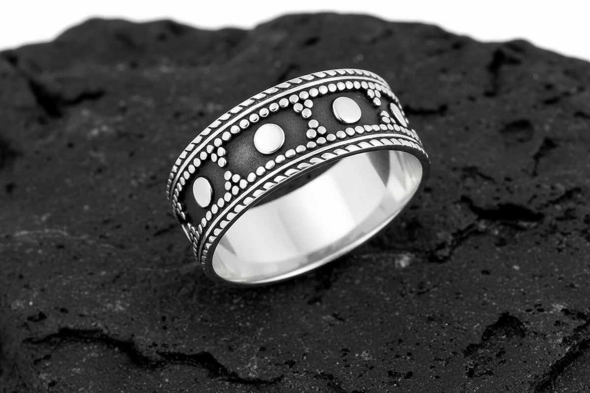 Spotted Bali Men's Ring – 925 Sterling Silver