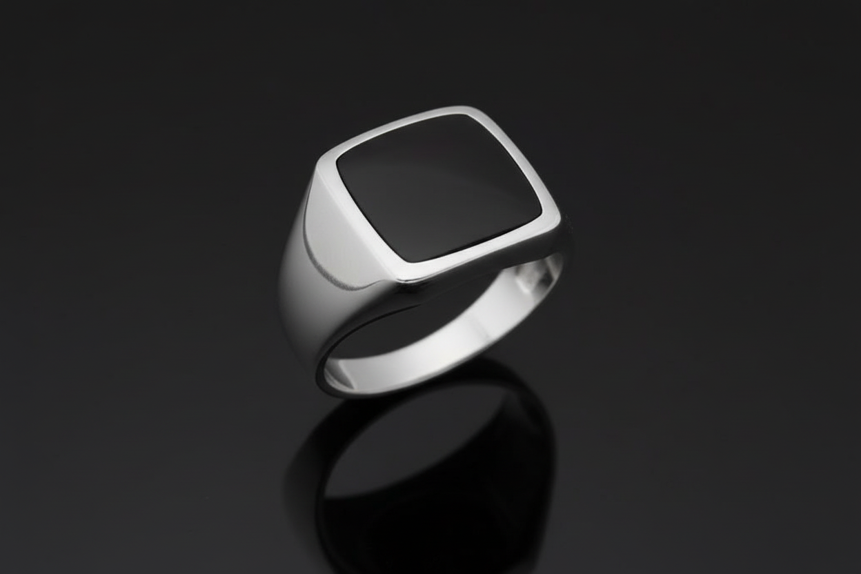 Onyx Sterling Silver Ring for Men: Traditional Band