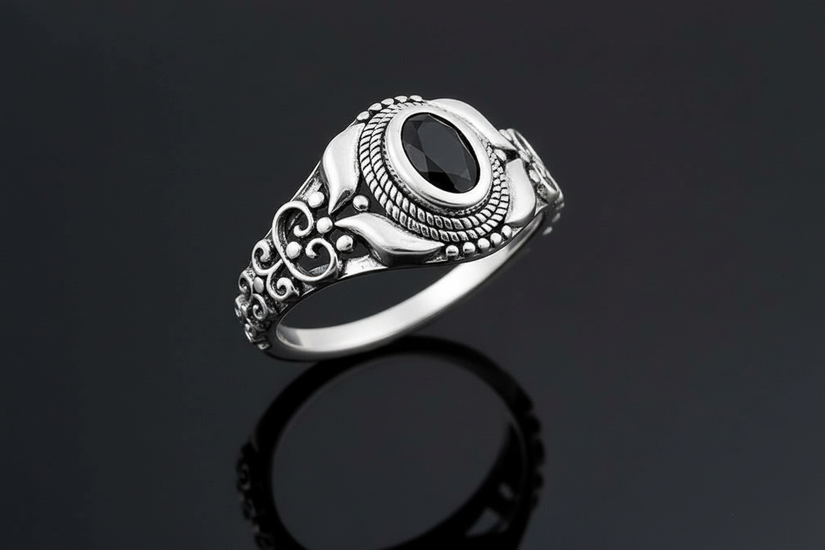 Black Onyx Signet Ring – 925 Sterling Silver
