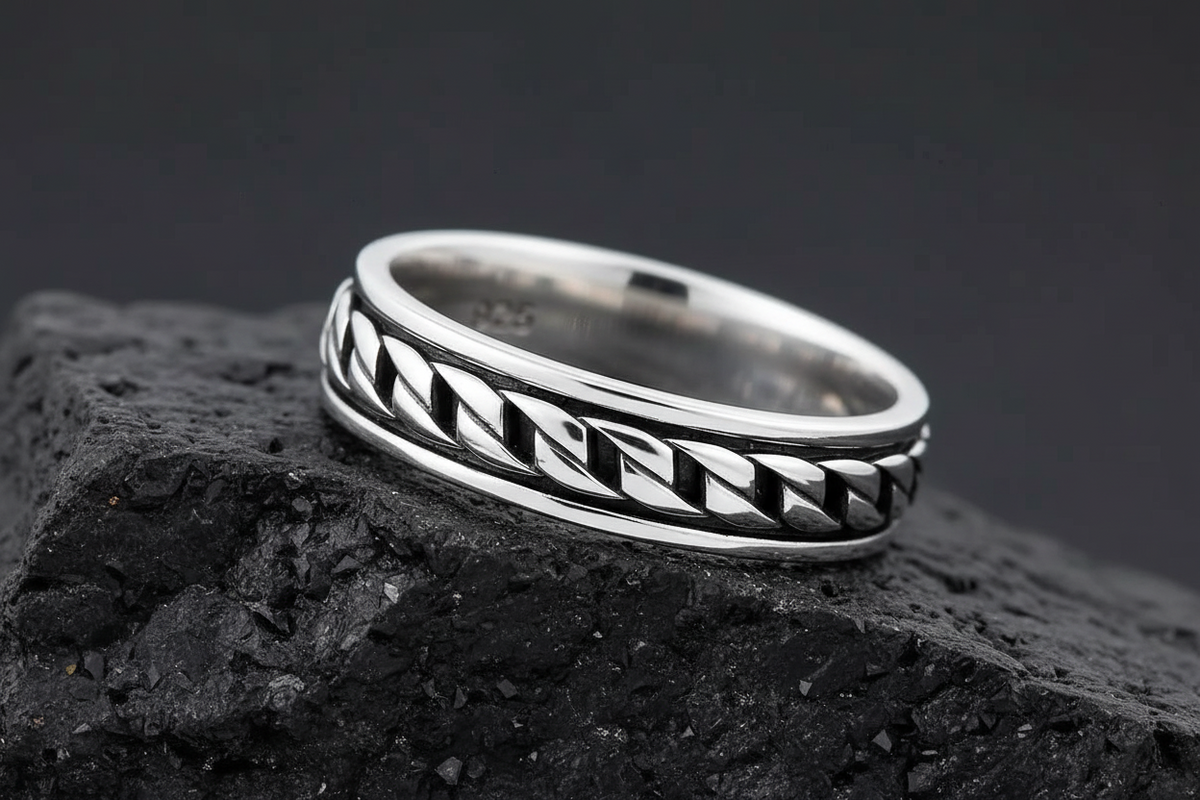 Cuban Link Ring