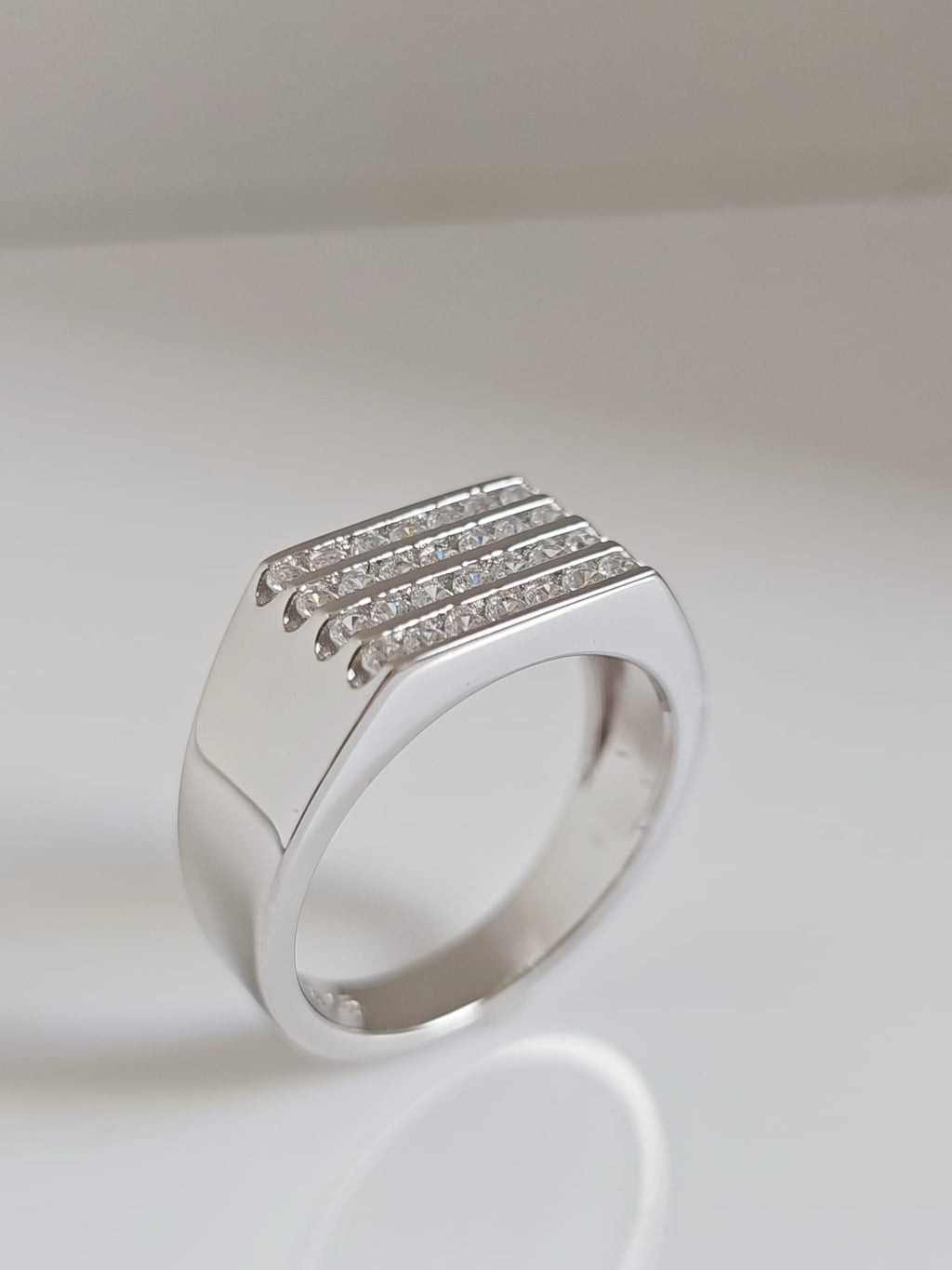 Classy Stone Men's Signet Ring – 925 Sterling Silver