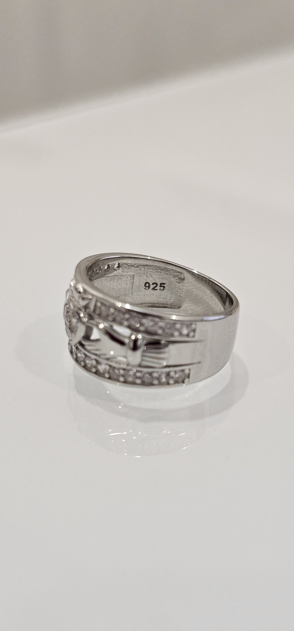 Sterling Silver Claddagh Ring w/ Clear CZ Stone - 9mm Face Height