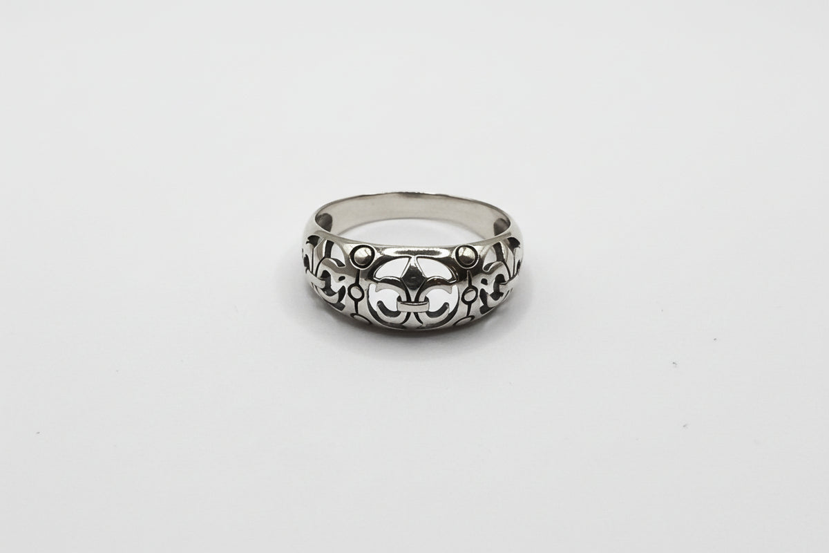 Fleur De Lis Concave