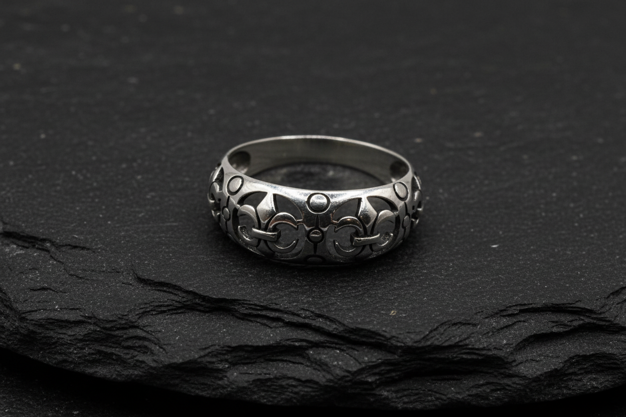 Fleur De Lis Concave
