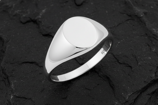 Simple Elegance Unisex Signet Band