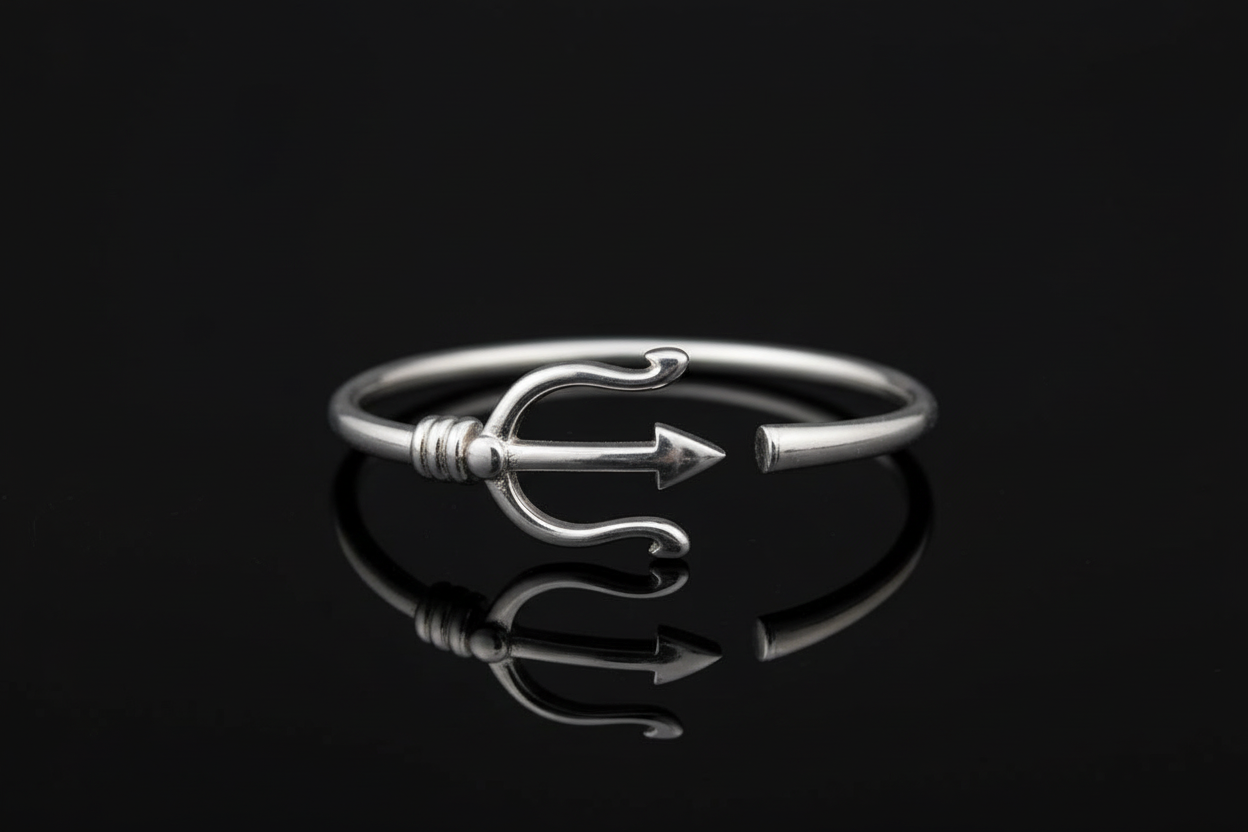 Trident Ring