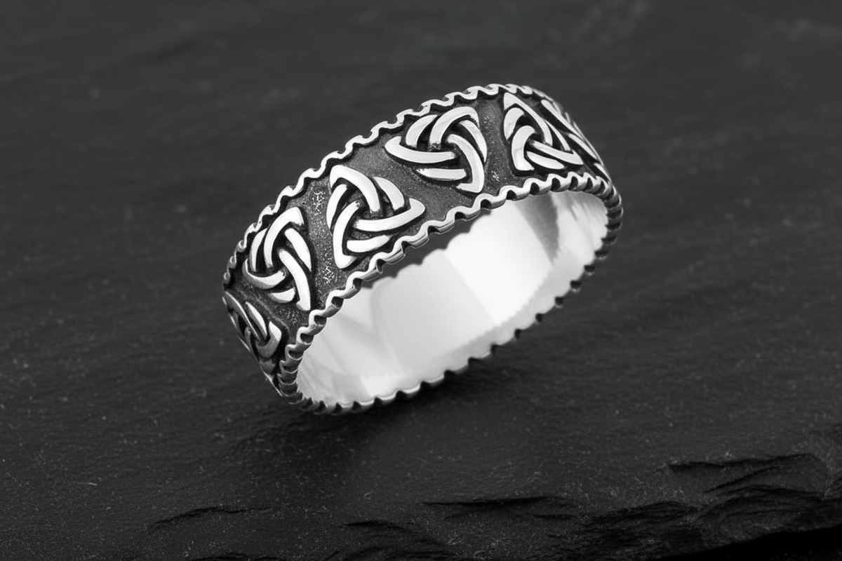 Irish Trinity Knot Ring