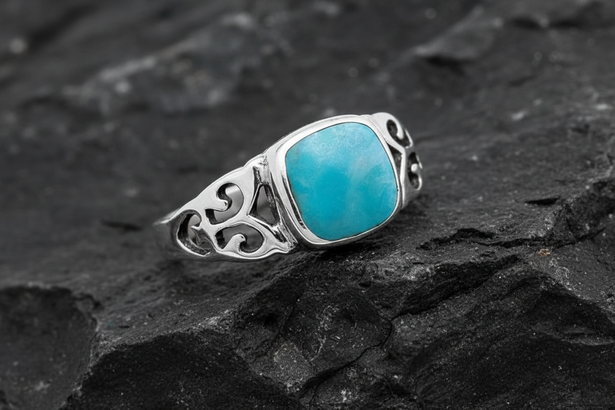 Onyx Ring – Sterling Silver