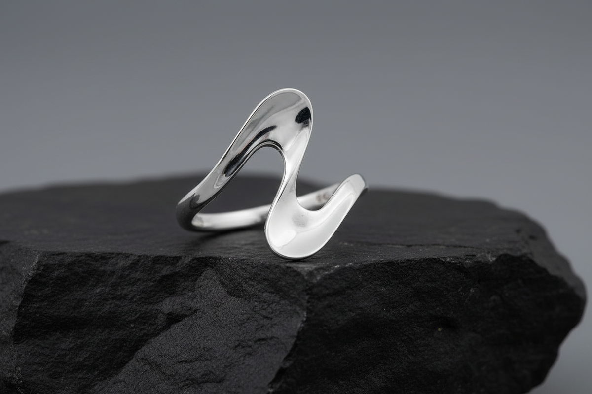 Wave Ring – 925 Sterling Silver
