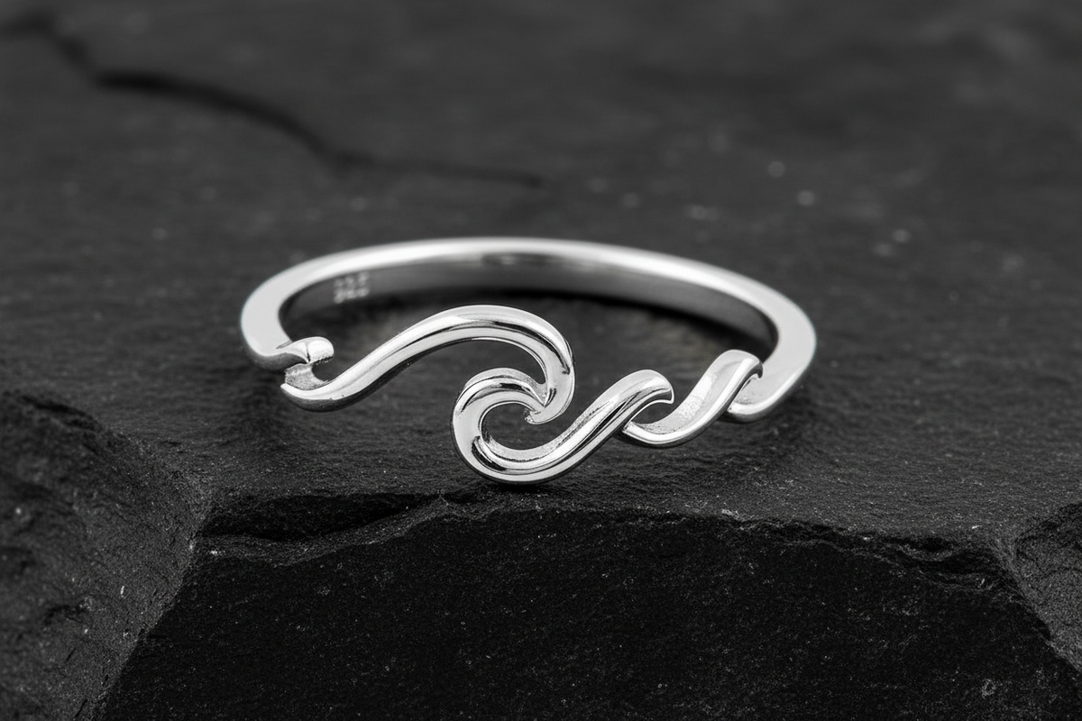 Waves Ring – 925 Sterling Silver