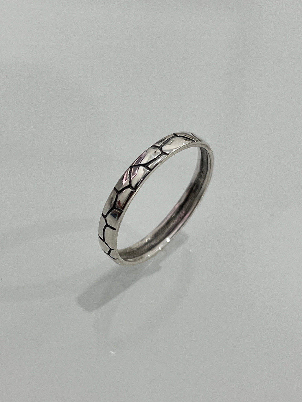 Slim 3mm Oxidized Design Band – Sterling Silver