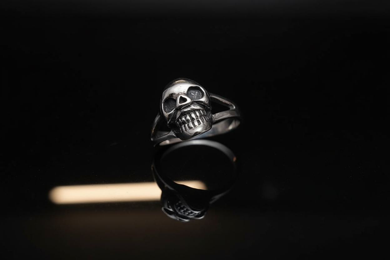 Small Skull Ring