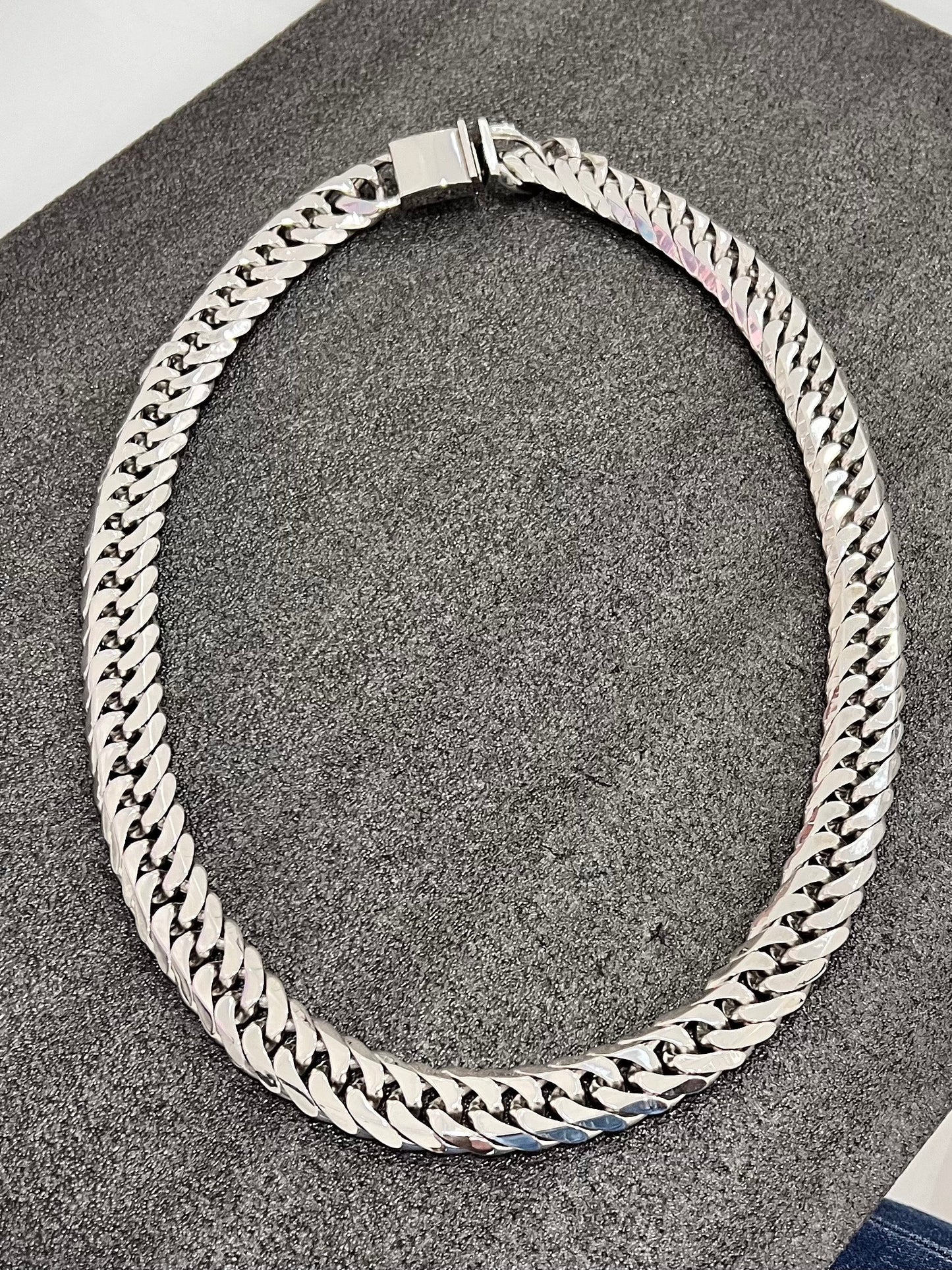 Curb Cuban Link Chain