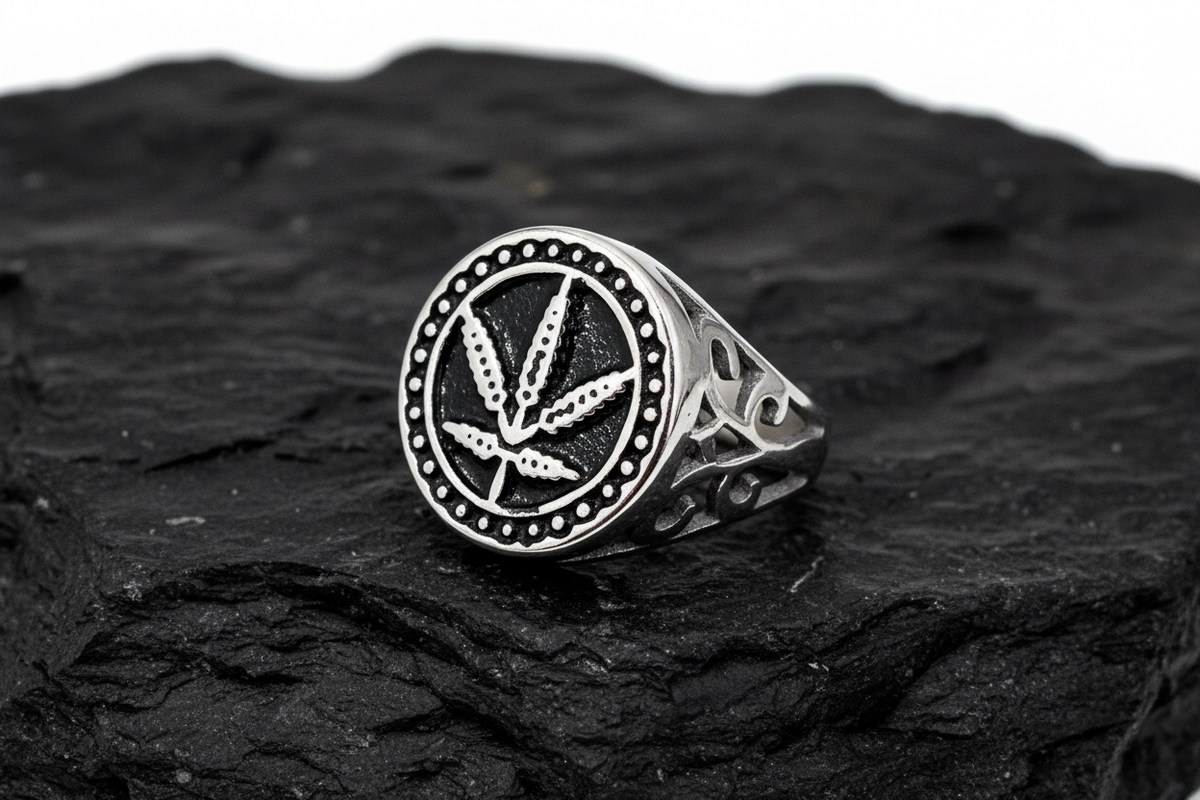 Marijuana Men's Ring – Stainless Steel