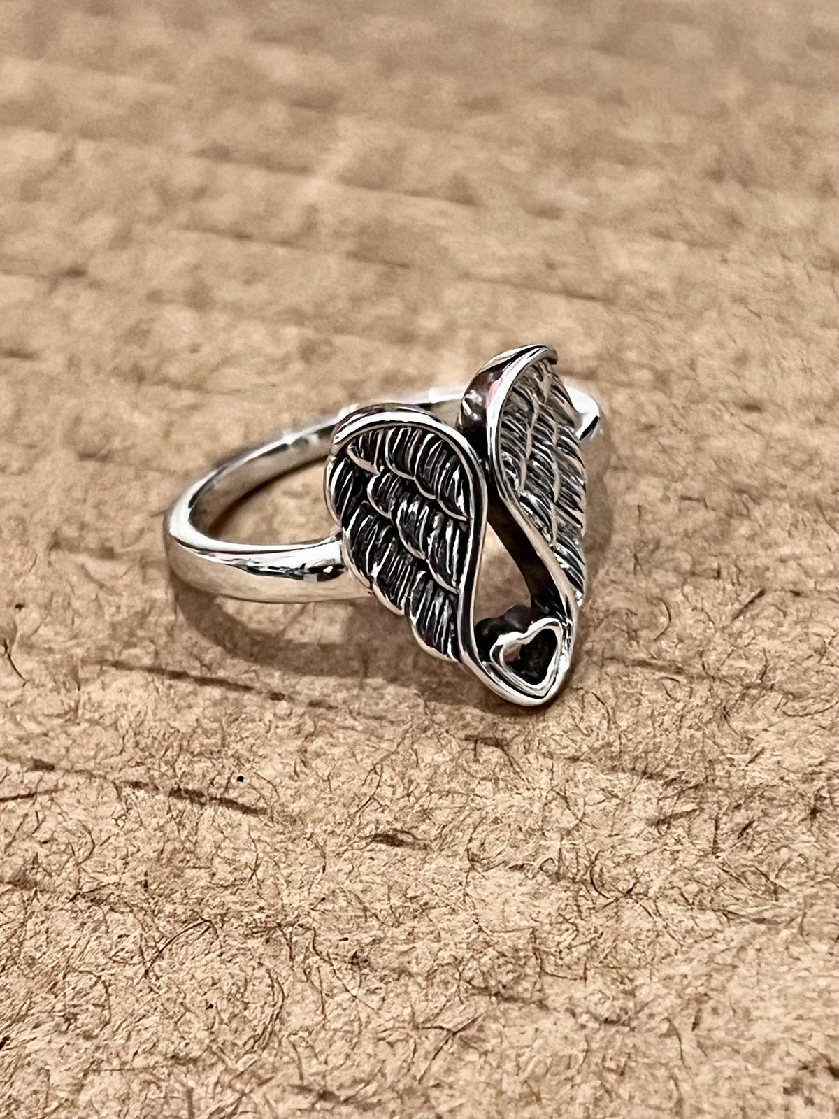 Wings Ring – Sterling Silver with Rhodium Plated