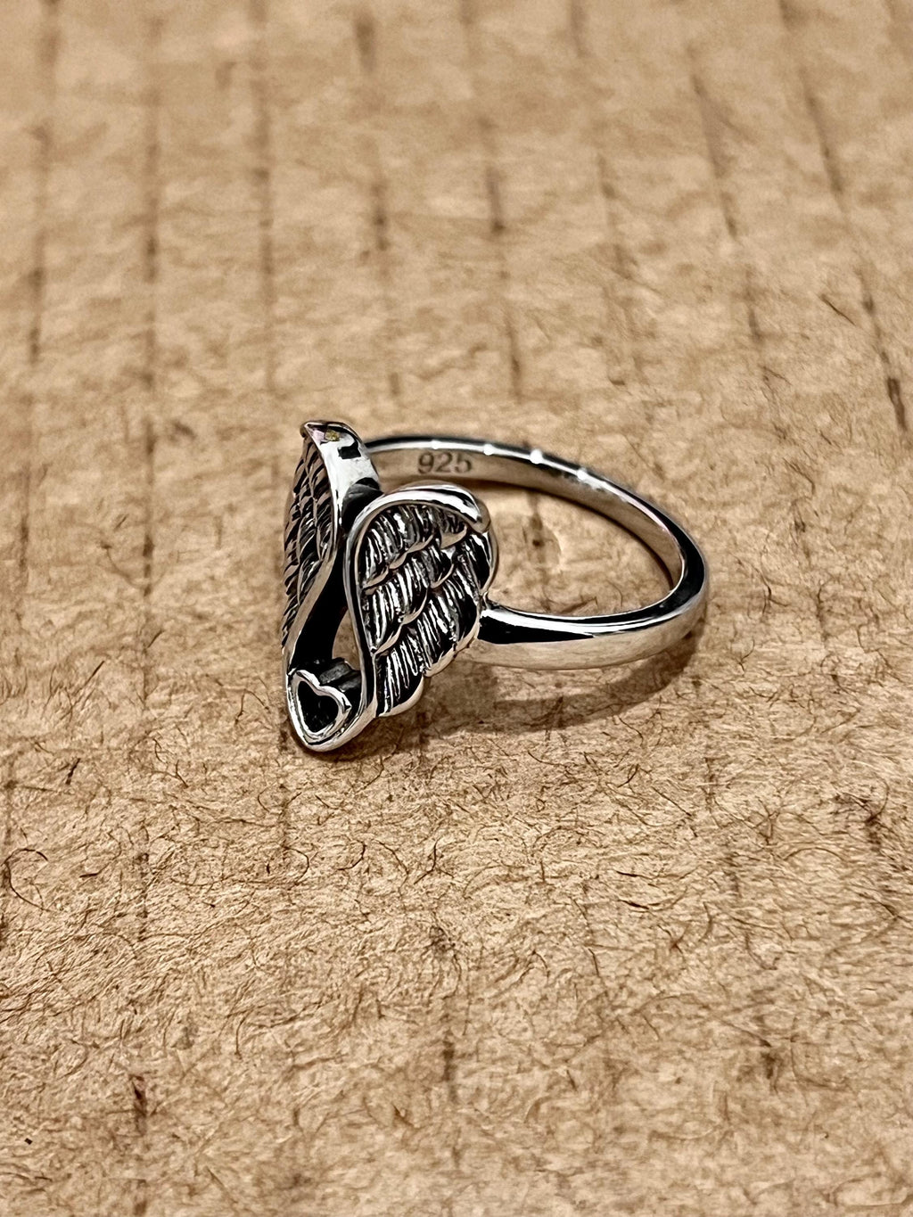 Wings Ring – Sterling Silver with Rhodium Plated