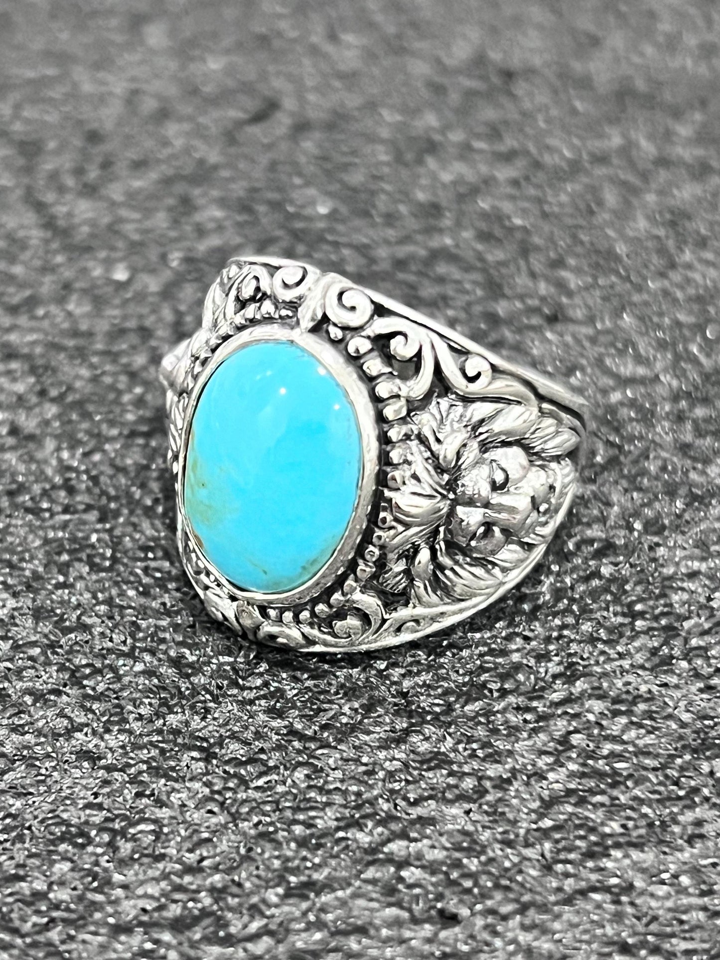 Roaring Lion Turquoise Ring