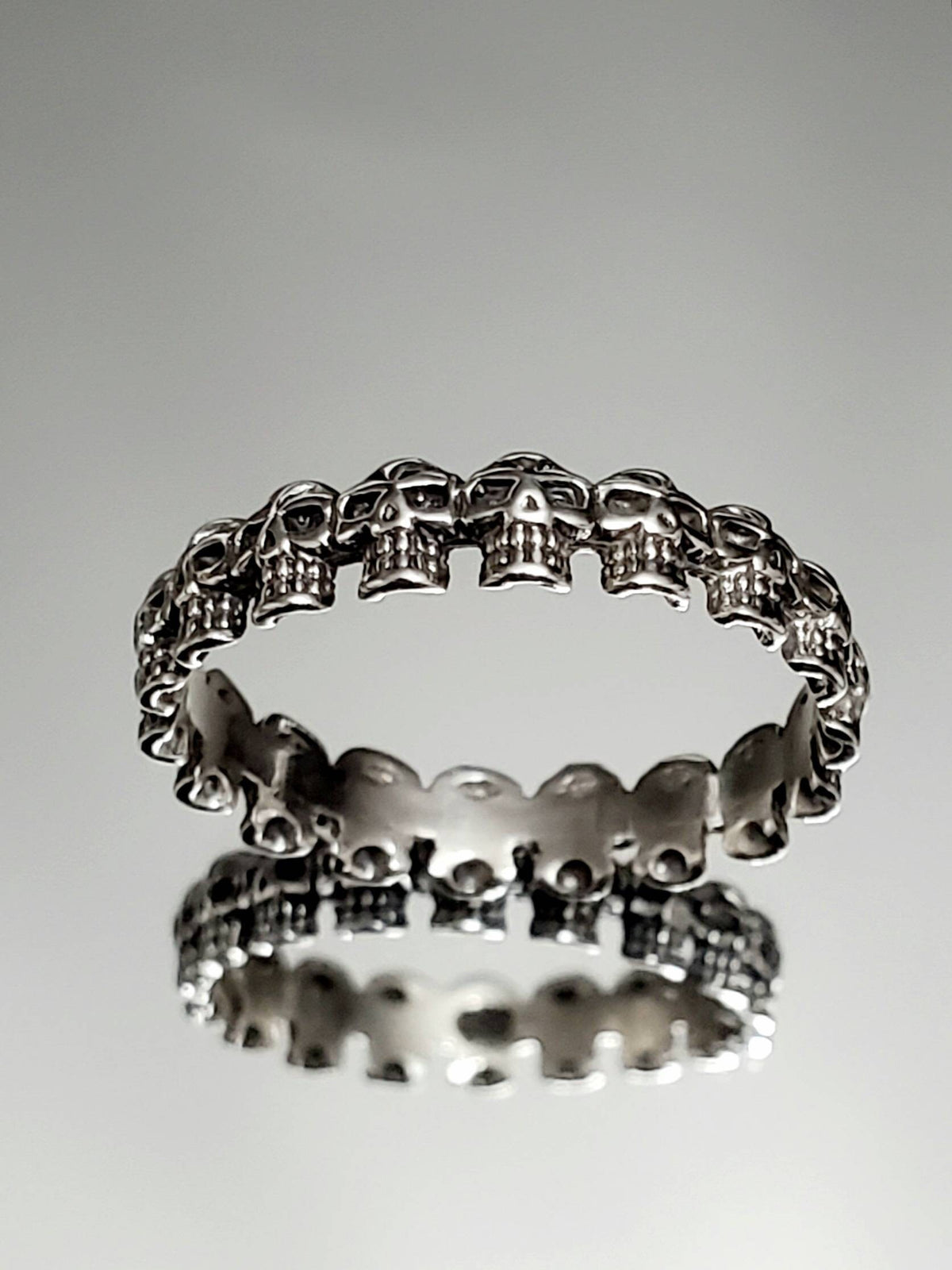 Thin Skull Men's Ring – 925 Sterling Silver