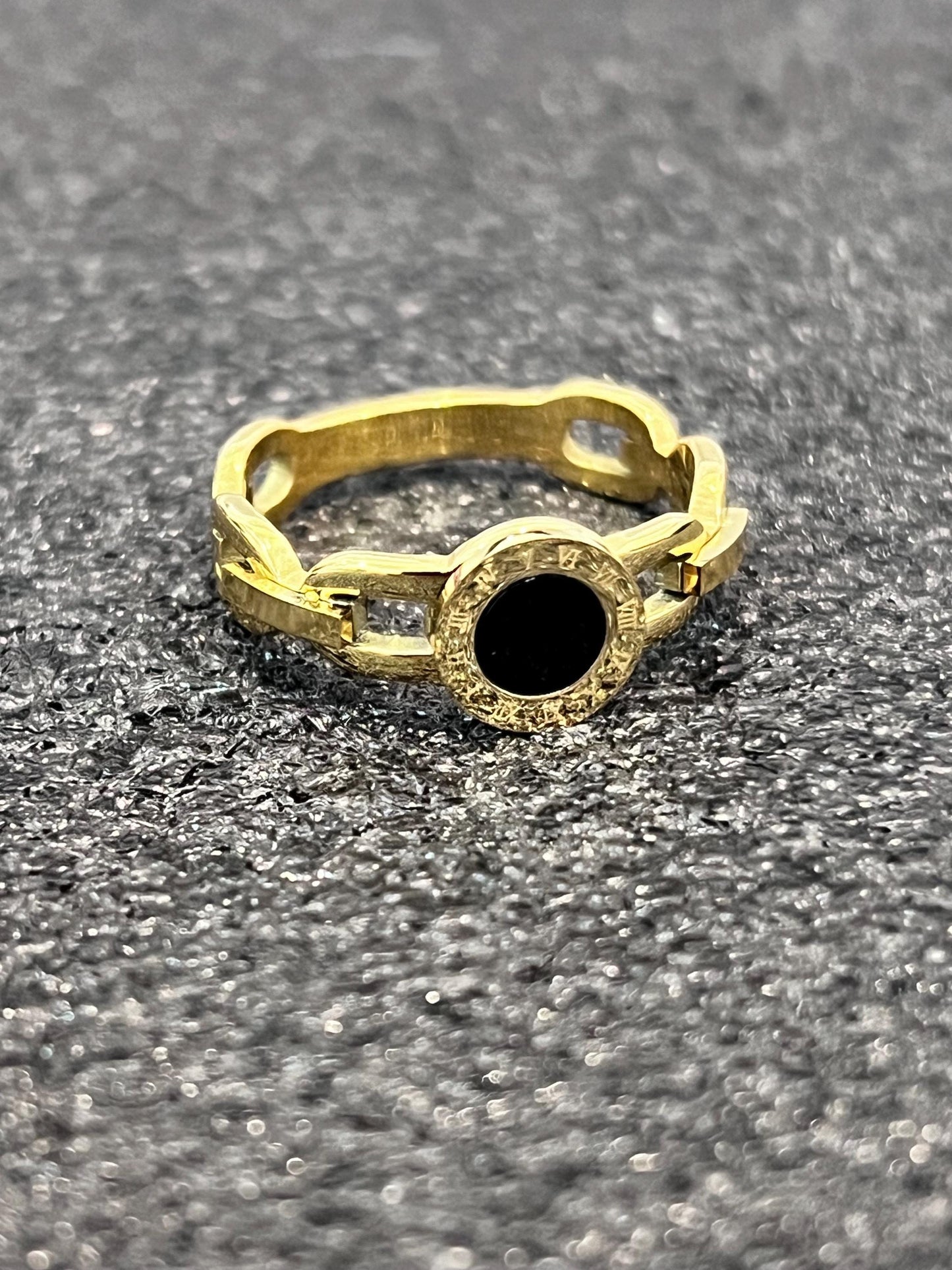 Roman Numeral Gold & Onyx Chain Ring