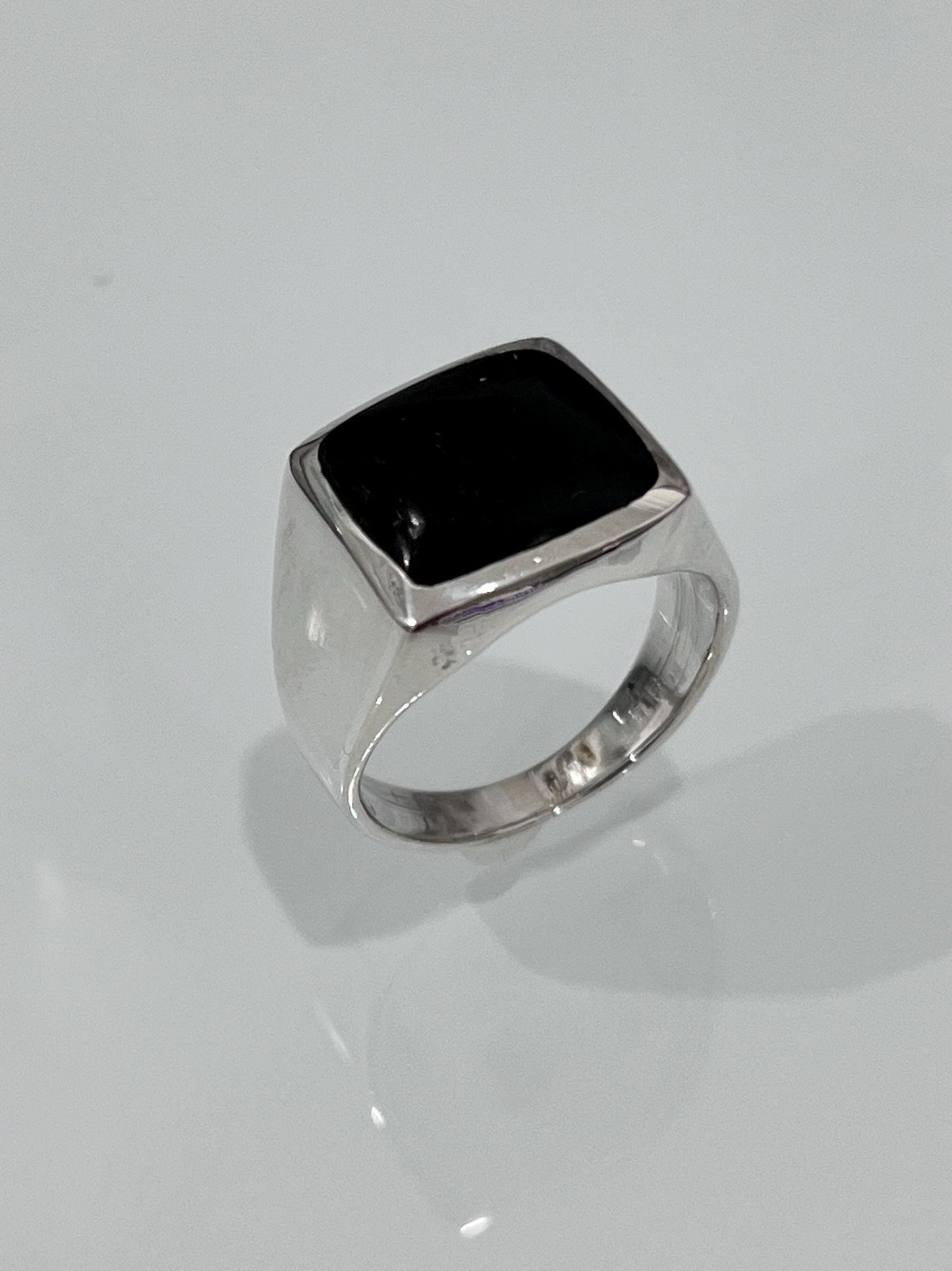 Onyx Sterling Silver Ring for Men: Traditional Band