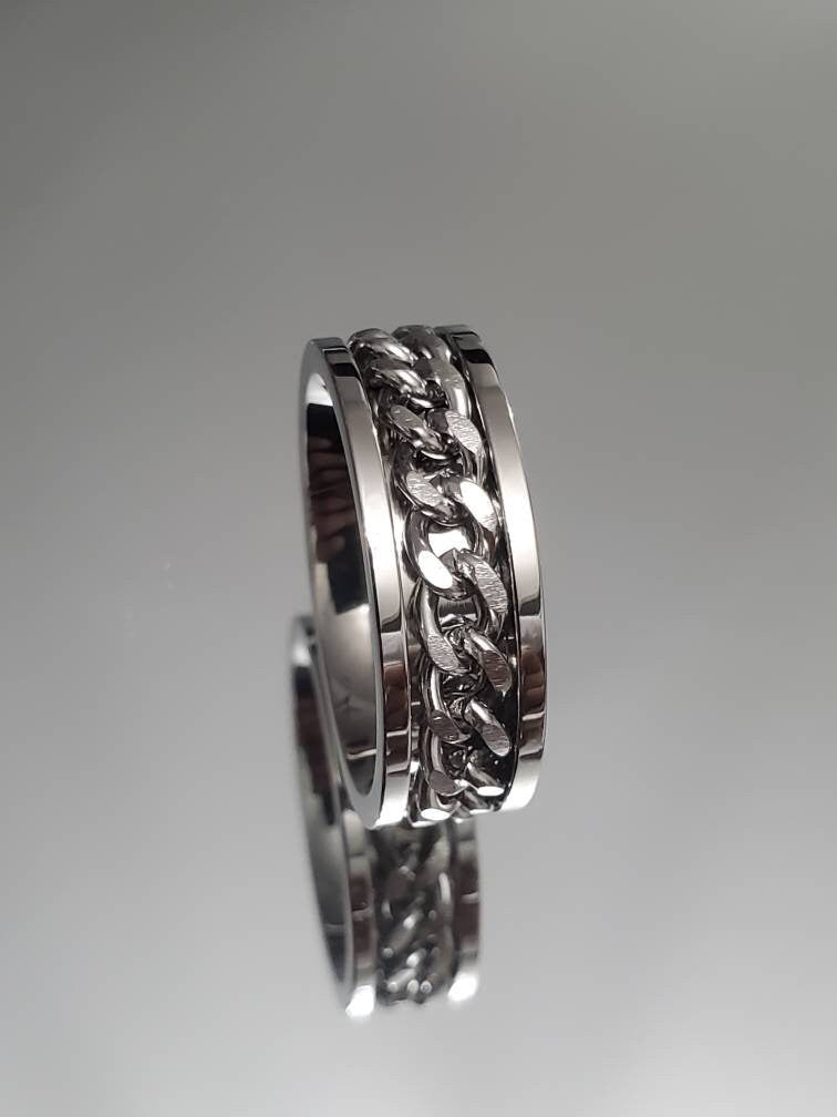 8mm Polished Stainless Steel Chain Link Spinner Ring – Men’s Wedding Band & Meditation Ring (316L)