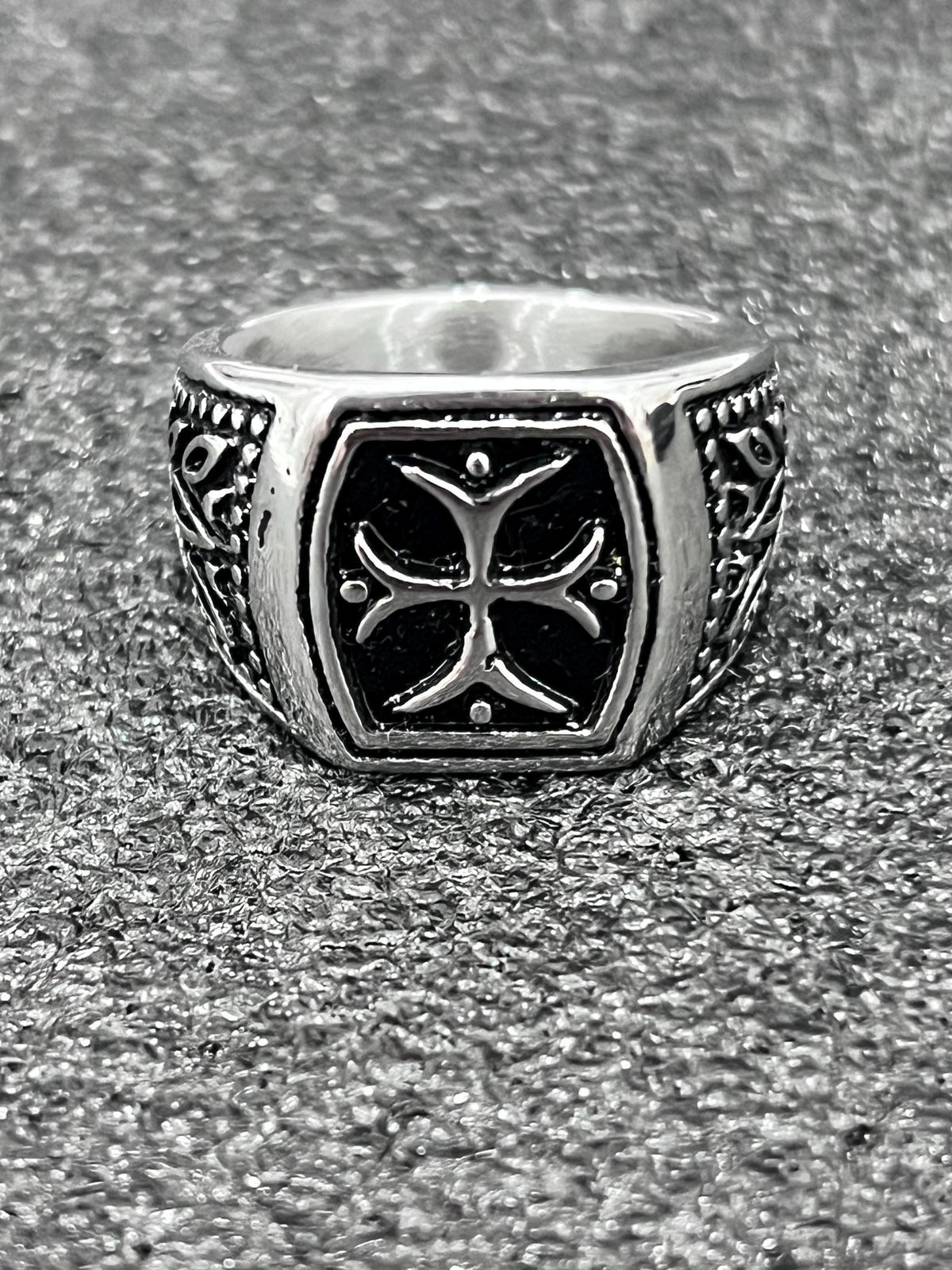 Cross Ring – Stainless Steel