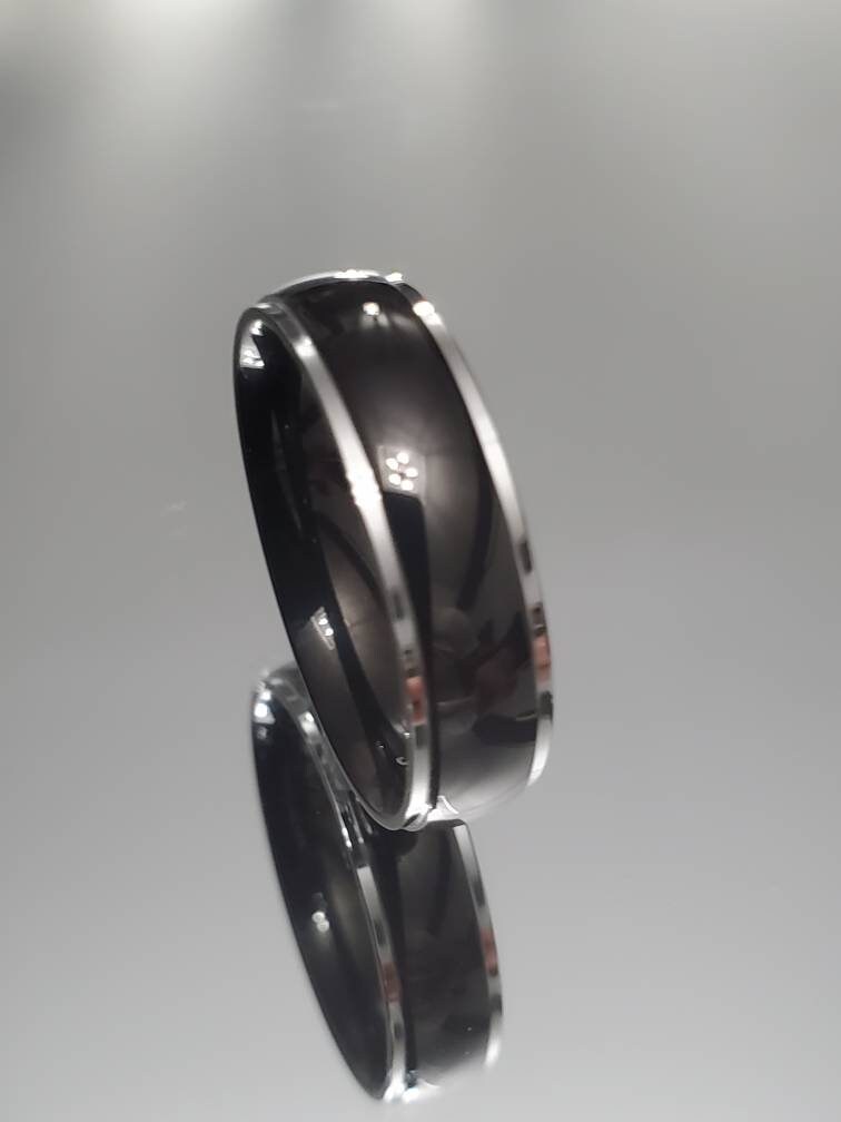 Simple Black Band